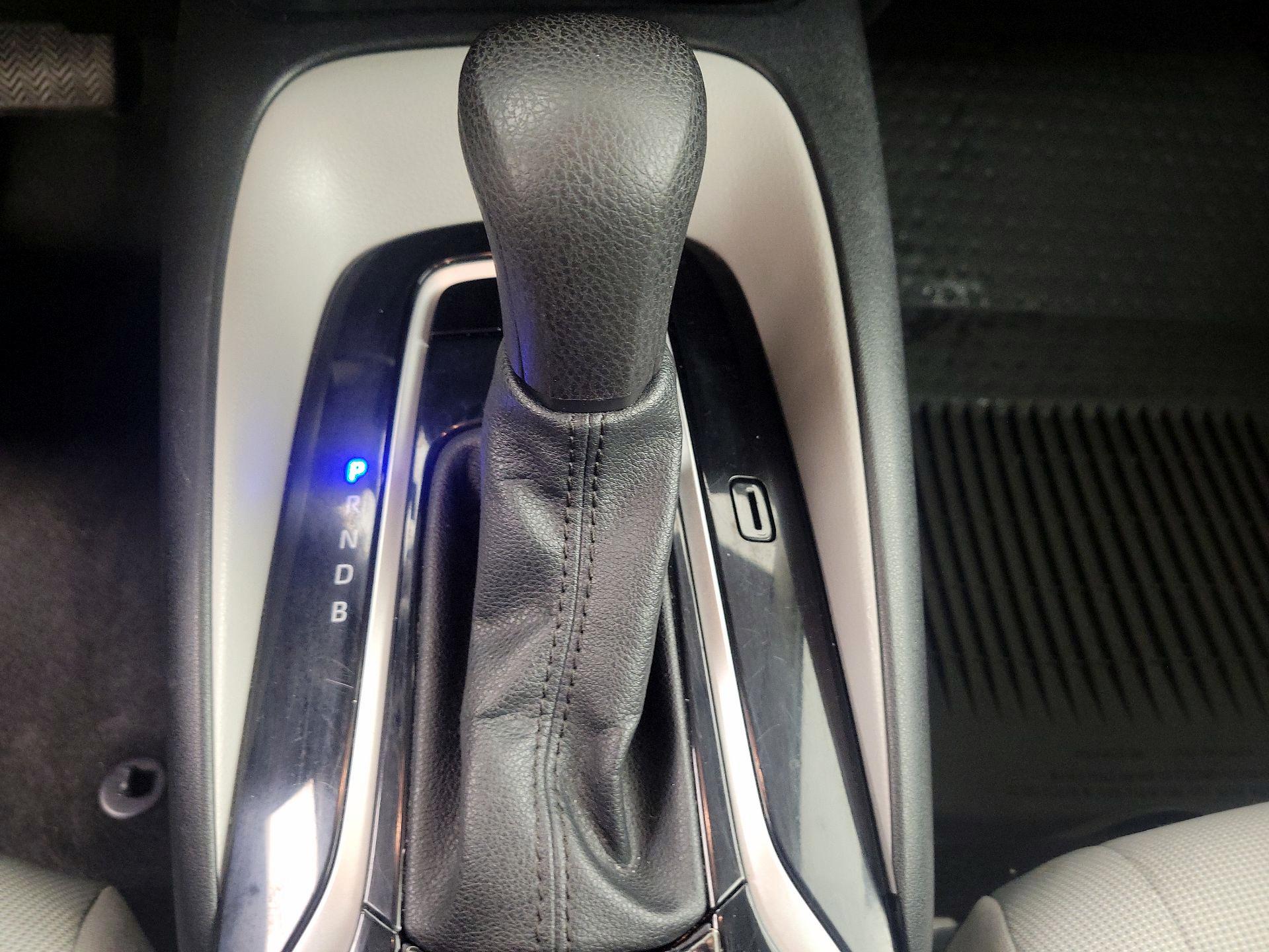 Thumbnail: 2021 Toyota Corolla - 17