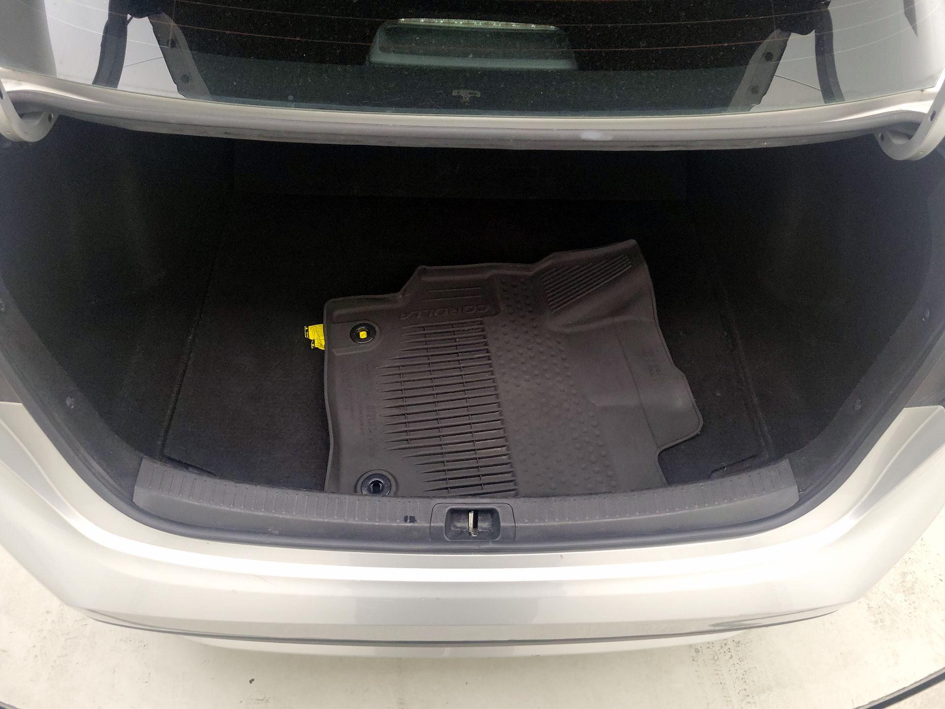 Thumbnail: 2021 Toyota Corolla - 20