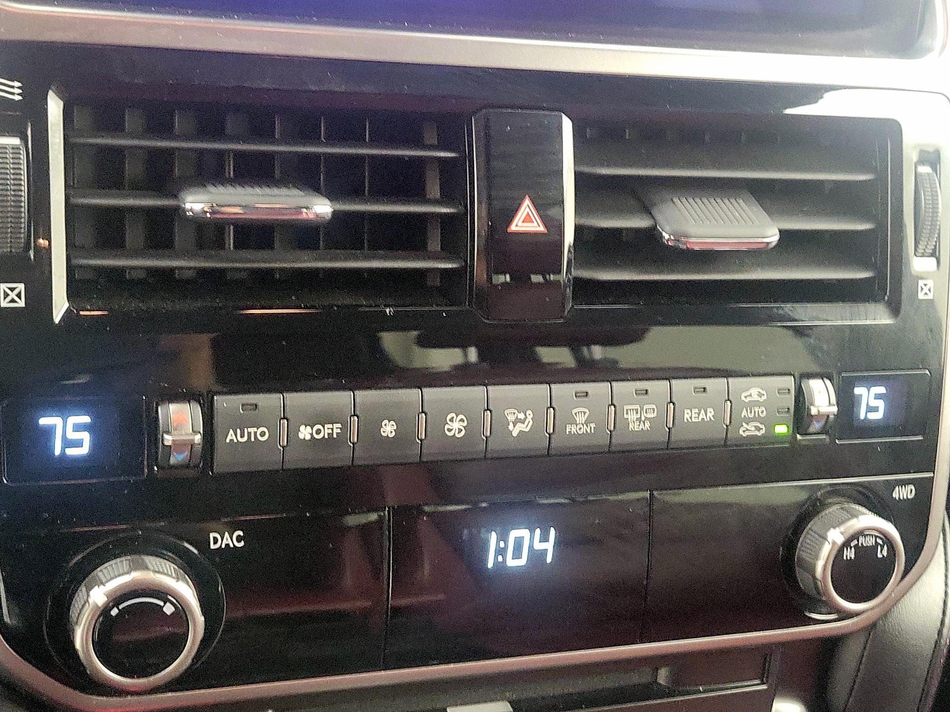 Thumbnail: 2022 Lexus GX - 17