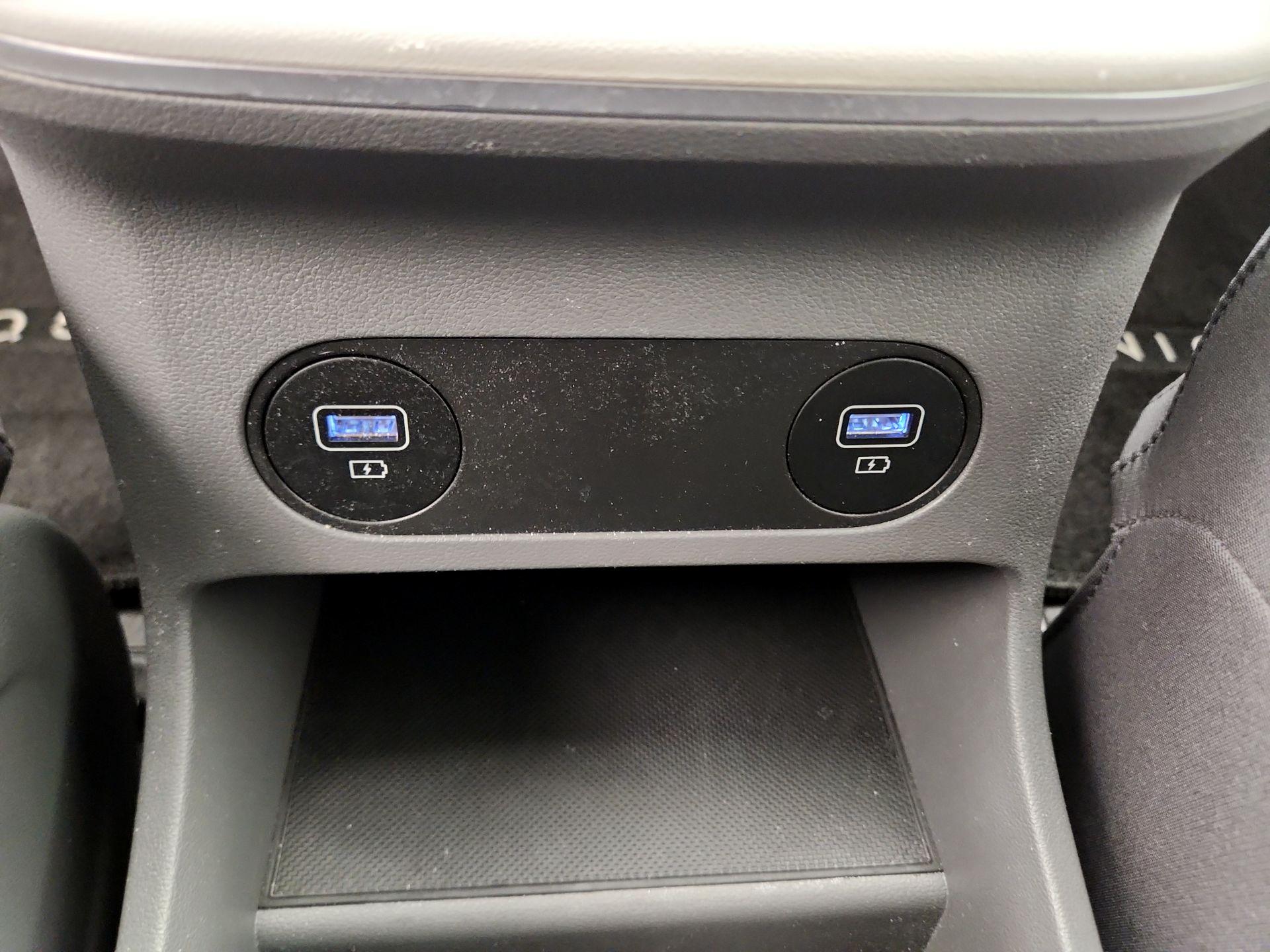 Thumbnail: 2024 Hyundai Ioniq 5 - 19