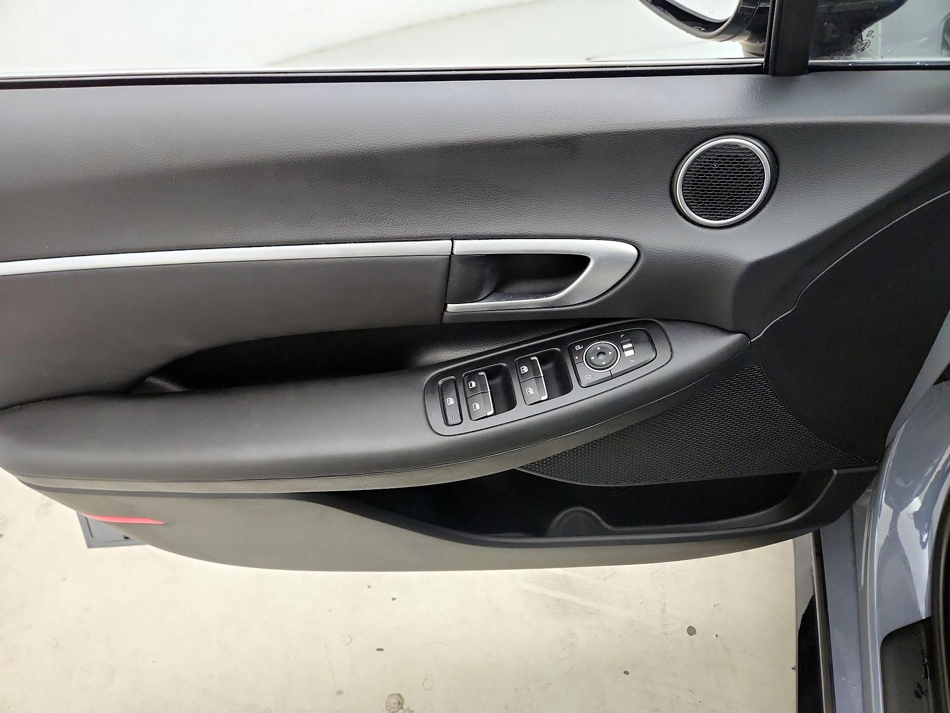 Thumbnail: 2024 Hyundai Sonata - 12