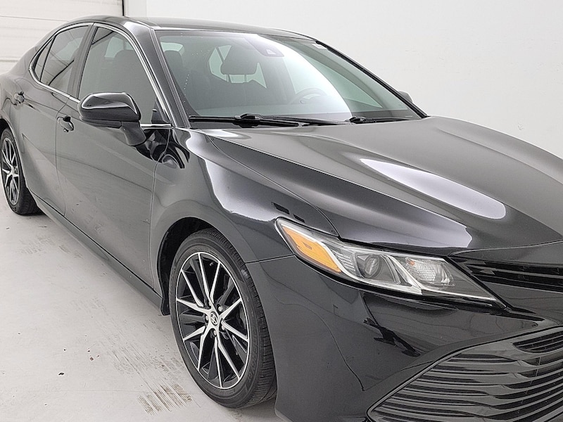 2018 Toyota Camry LE -
                  Warner Robins, GA