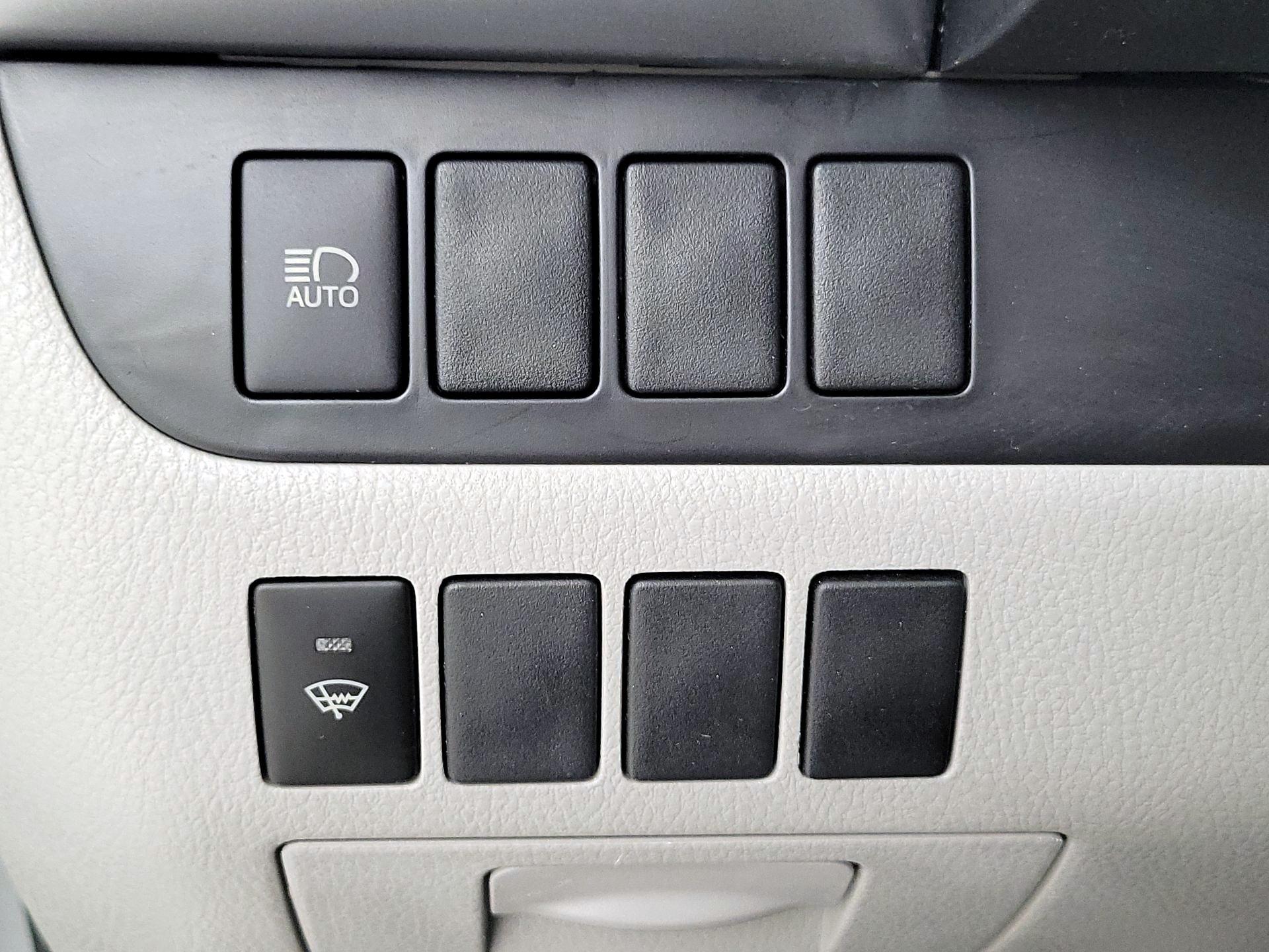 Thumbnail: 2019 Toyota Highlander - 11