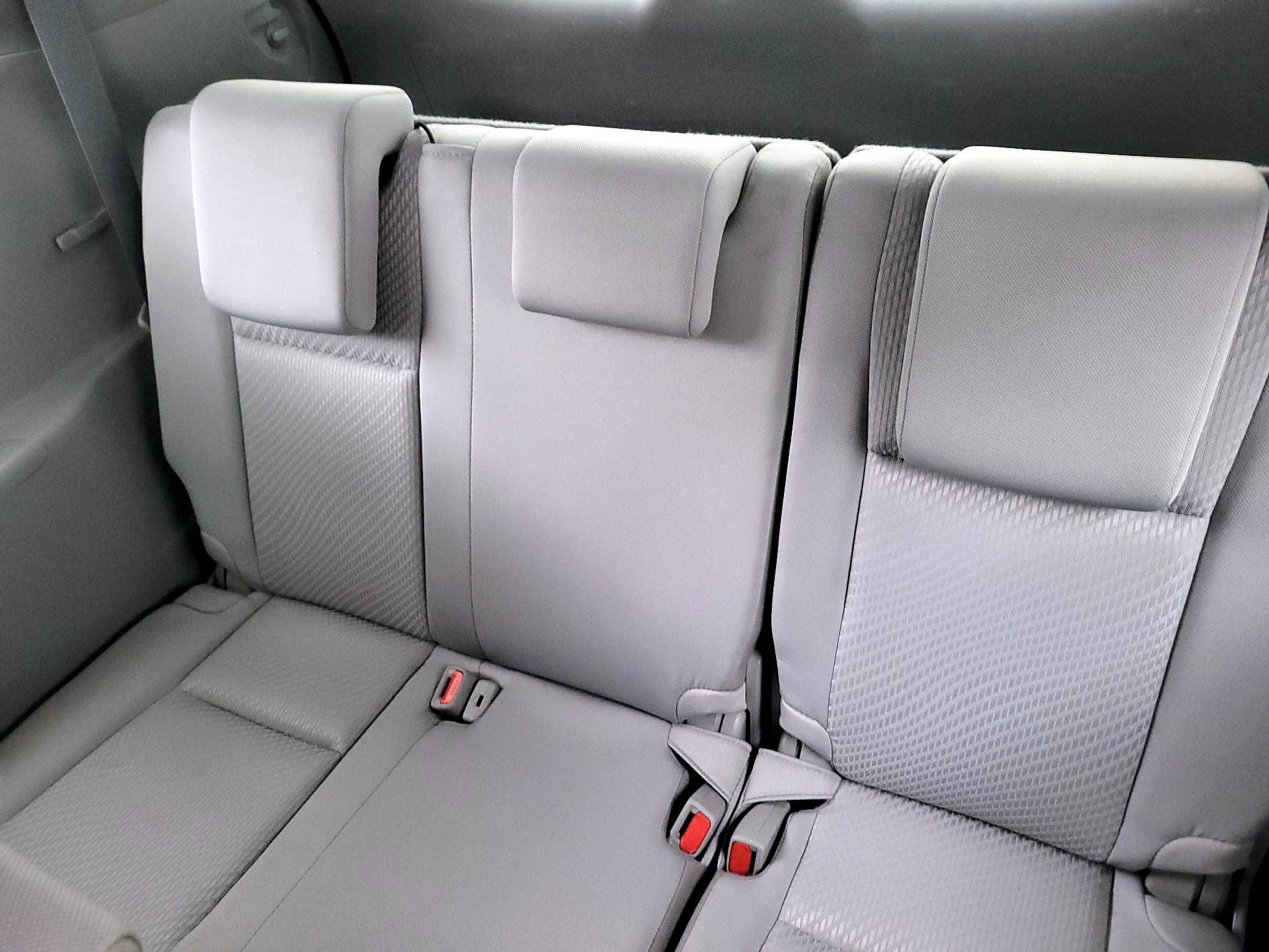 Thumbnail: 2019 Toyota Highlander - 18