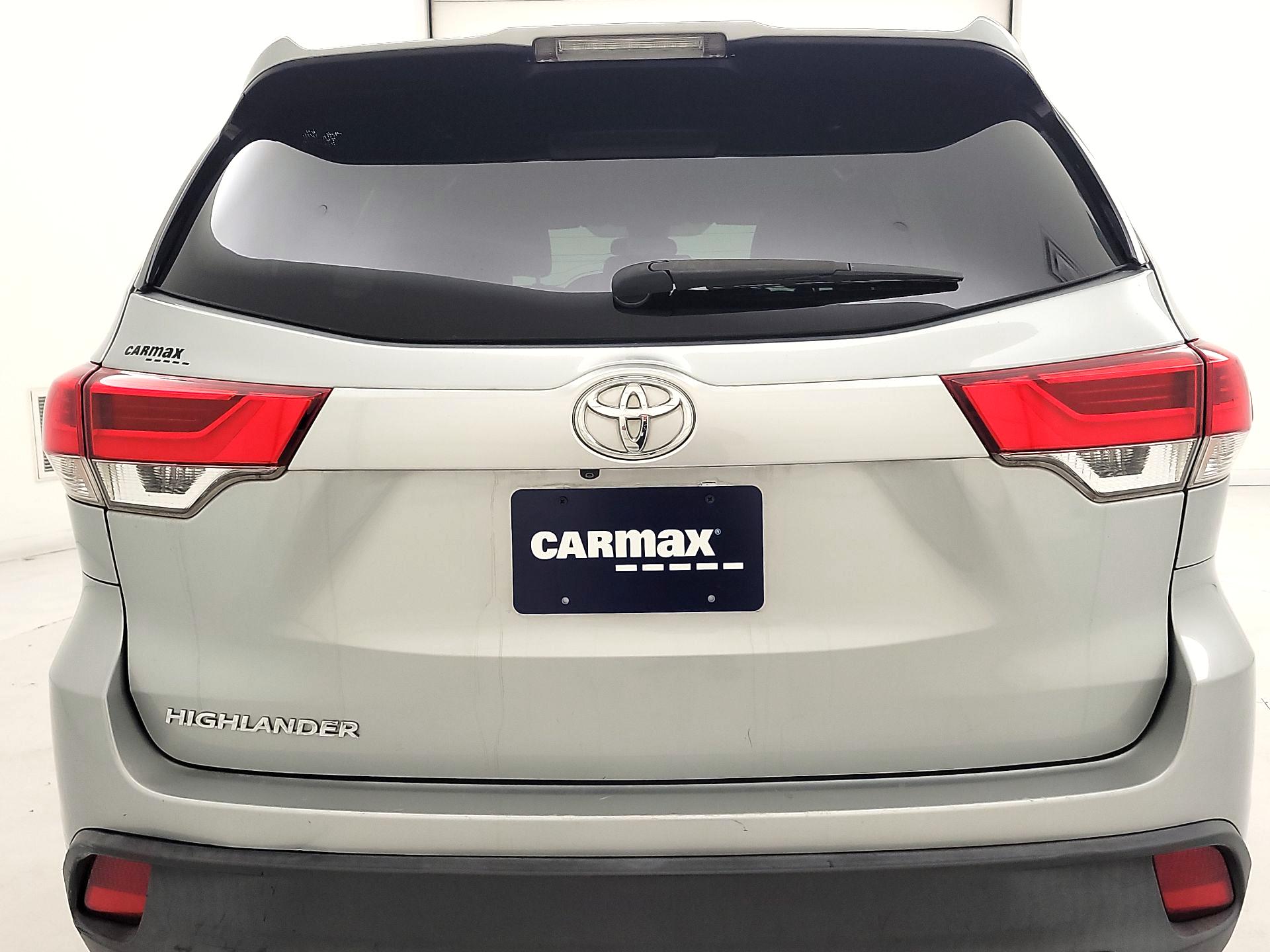 Thumbnail: 2019 Toyota Highlander - 6