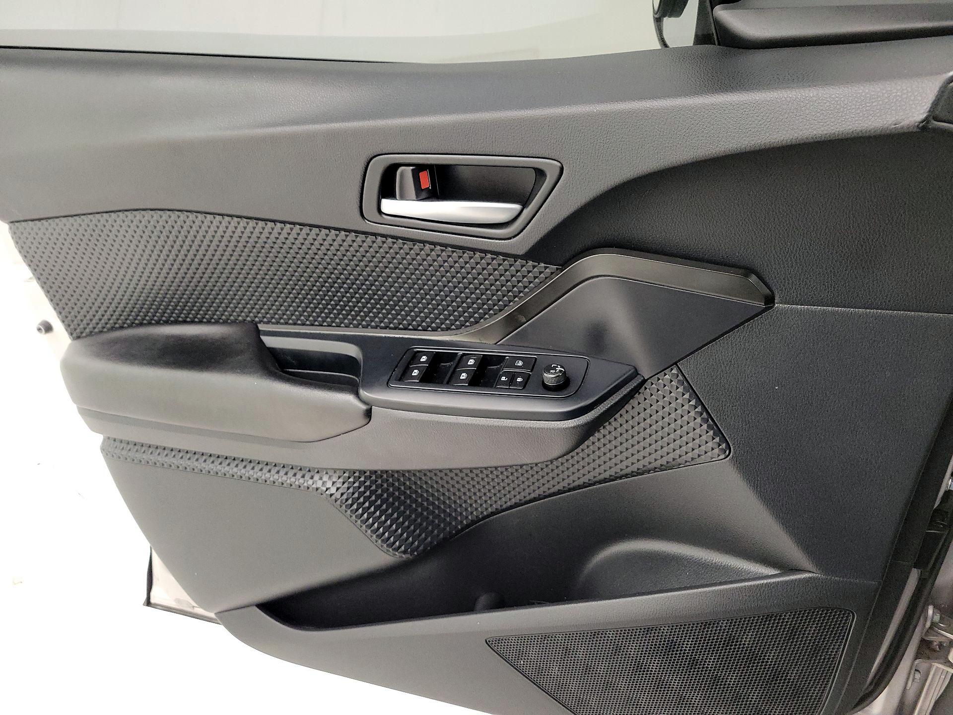 Thumbnail: 2019 Toyota C-HR - 12