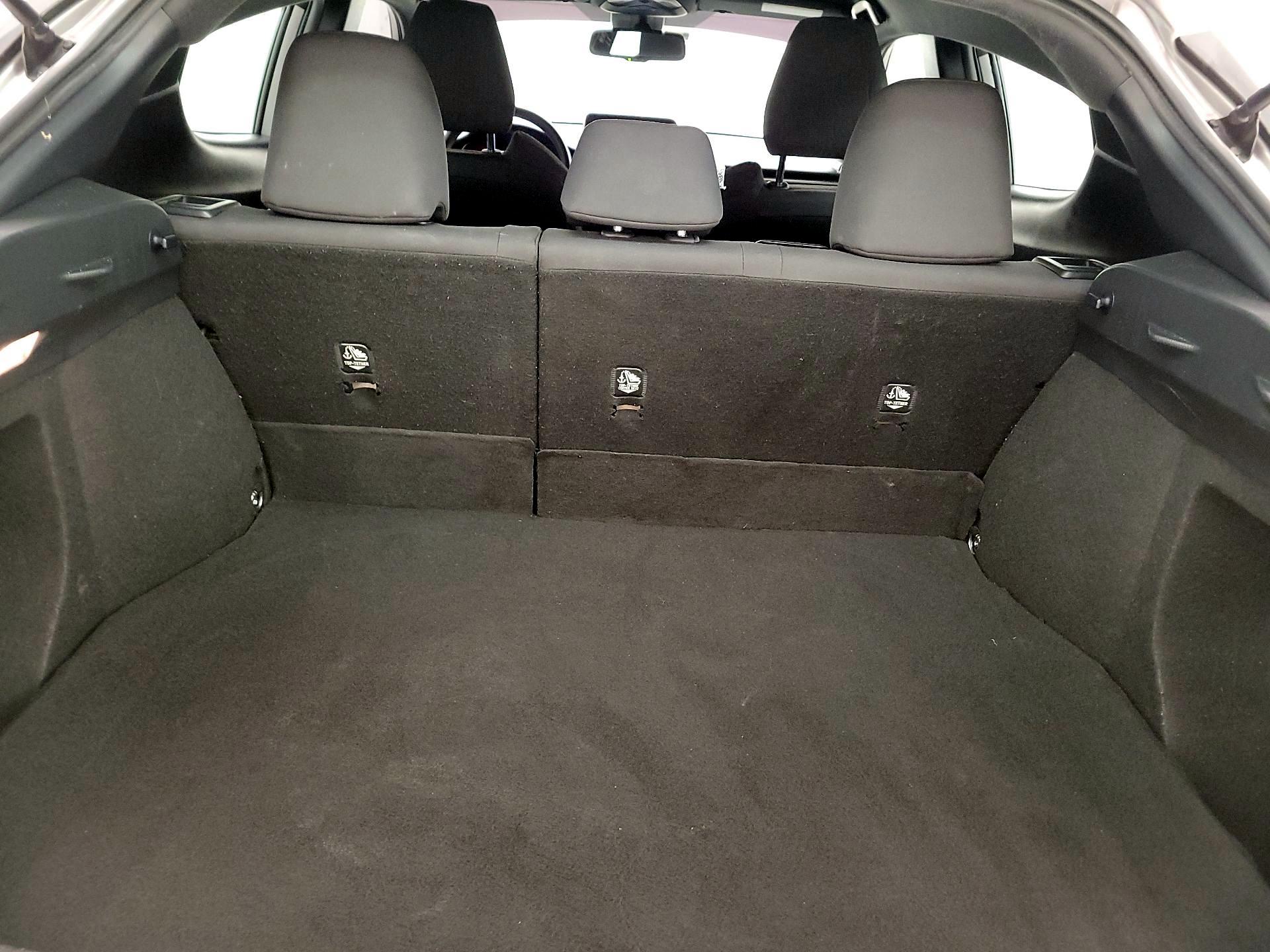 Thumbnail: 2019 Toyota C-HR - 20