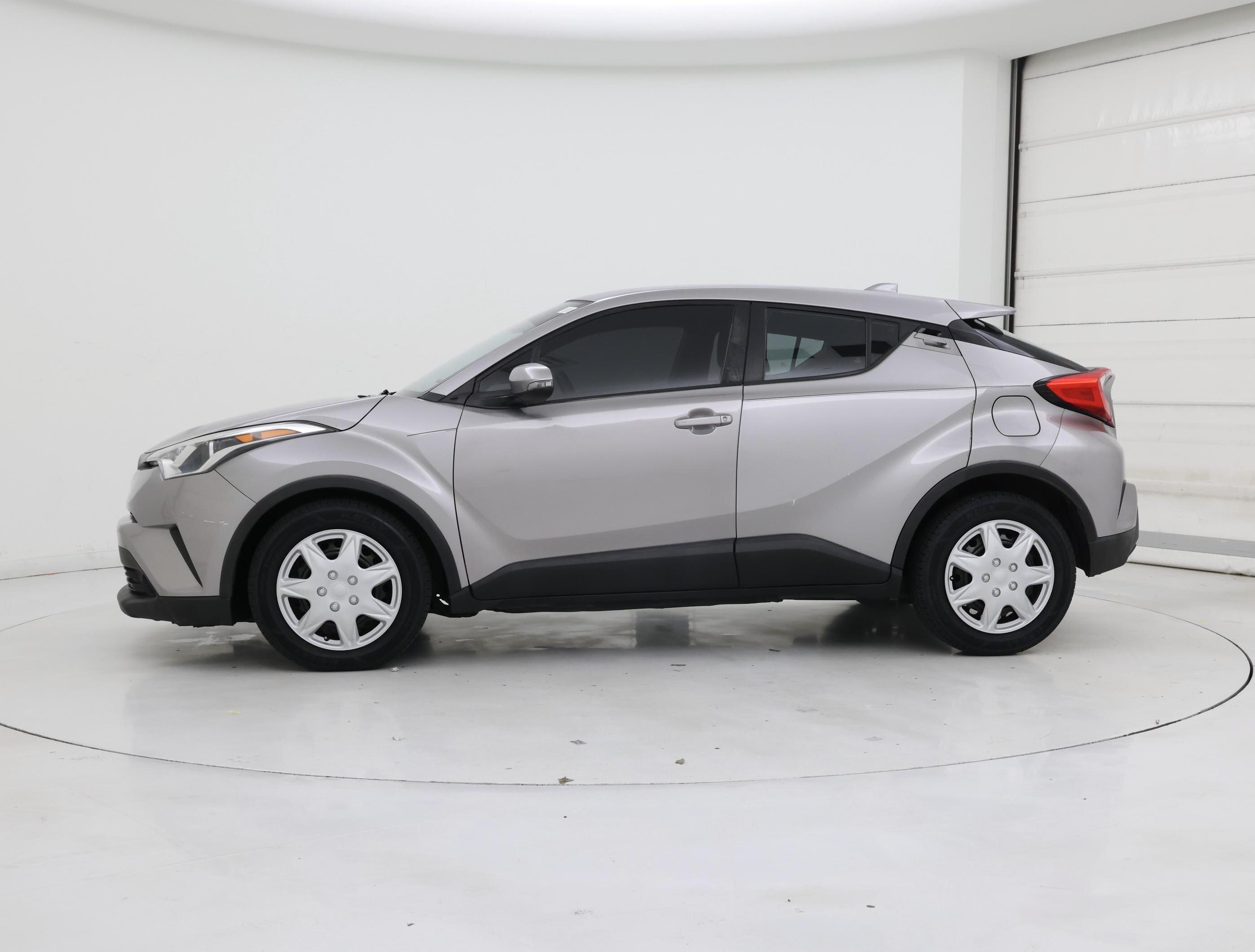 Thumbnail: 2019 Toyota C-HR - 3
