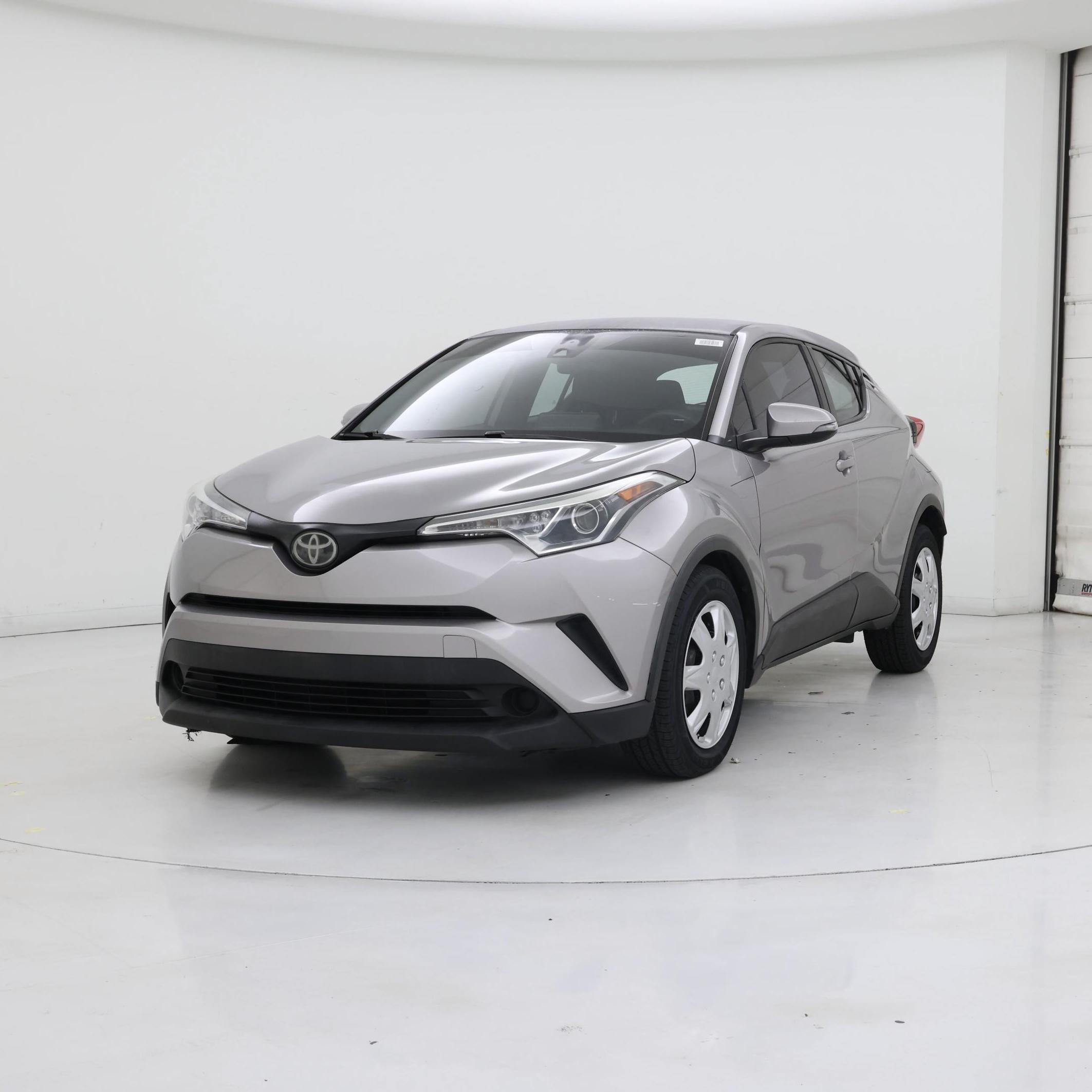 Thumbnail: 2019 Toyota C-HR - 4