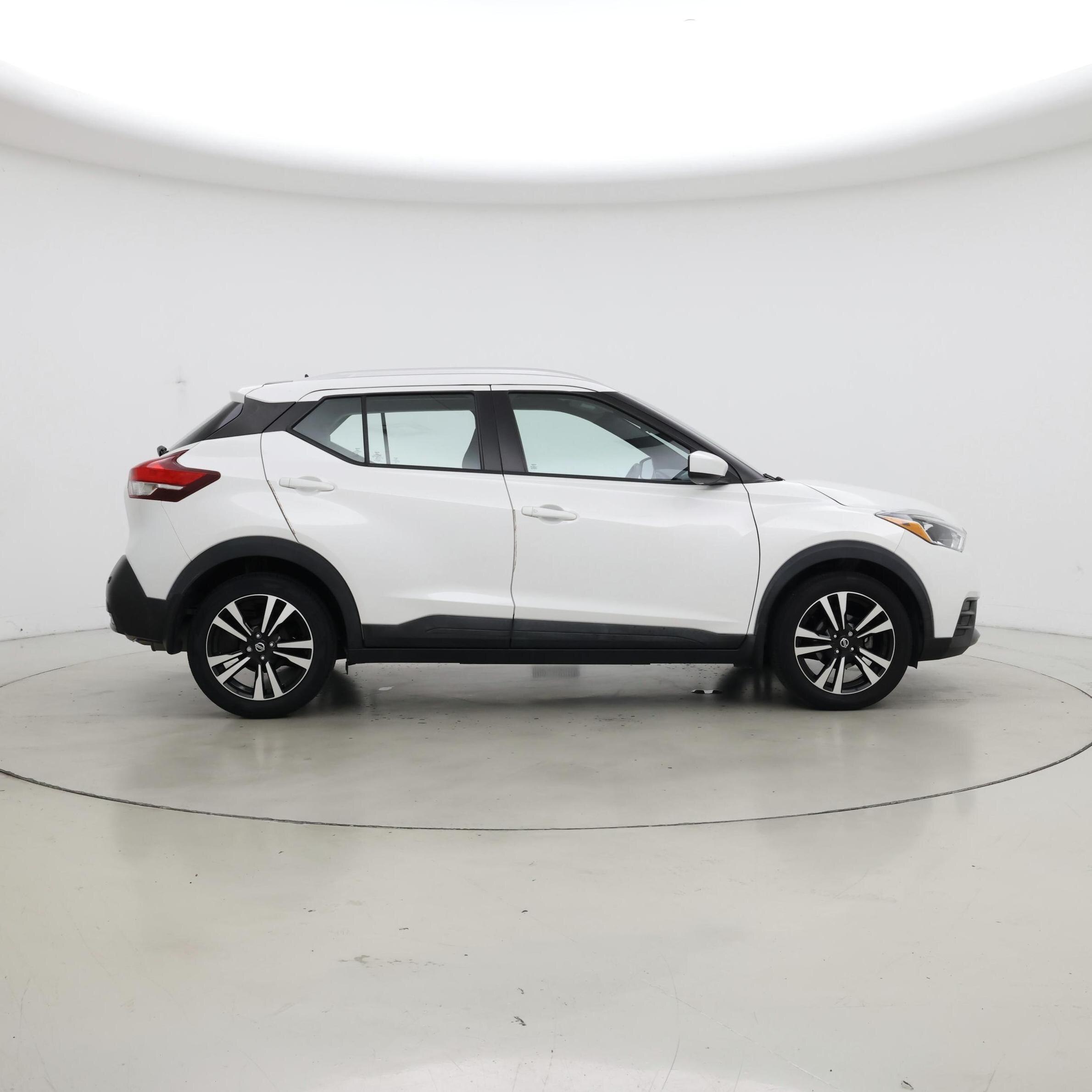 Thumbnail: 2020 Nissan Kicks - 7
