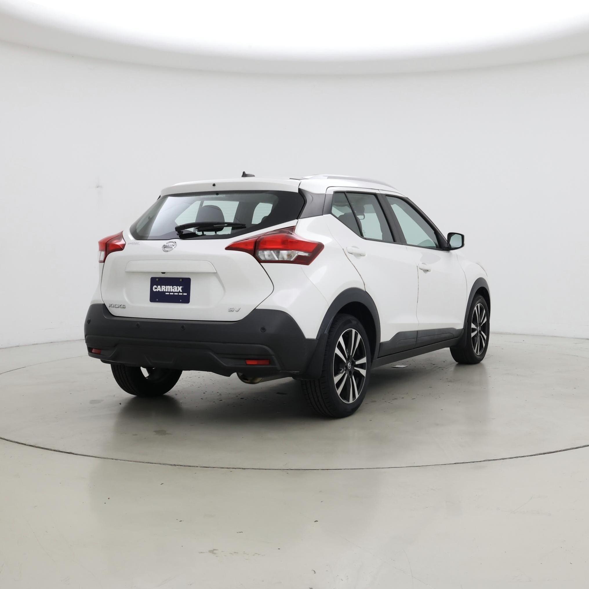 Thumbnail: 2020 Nissan Kicks - 8