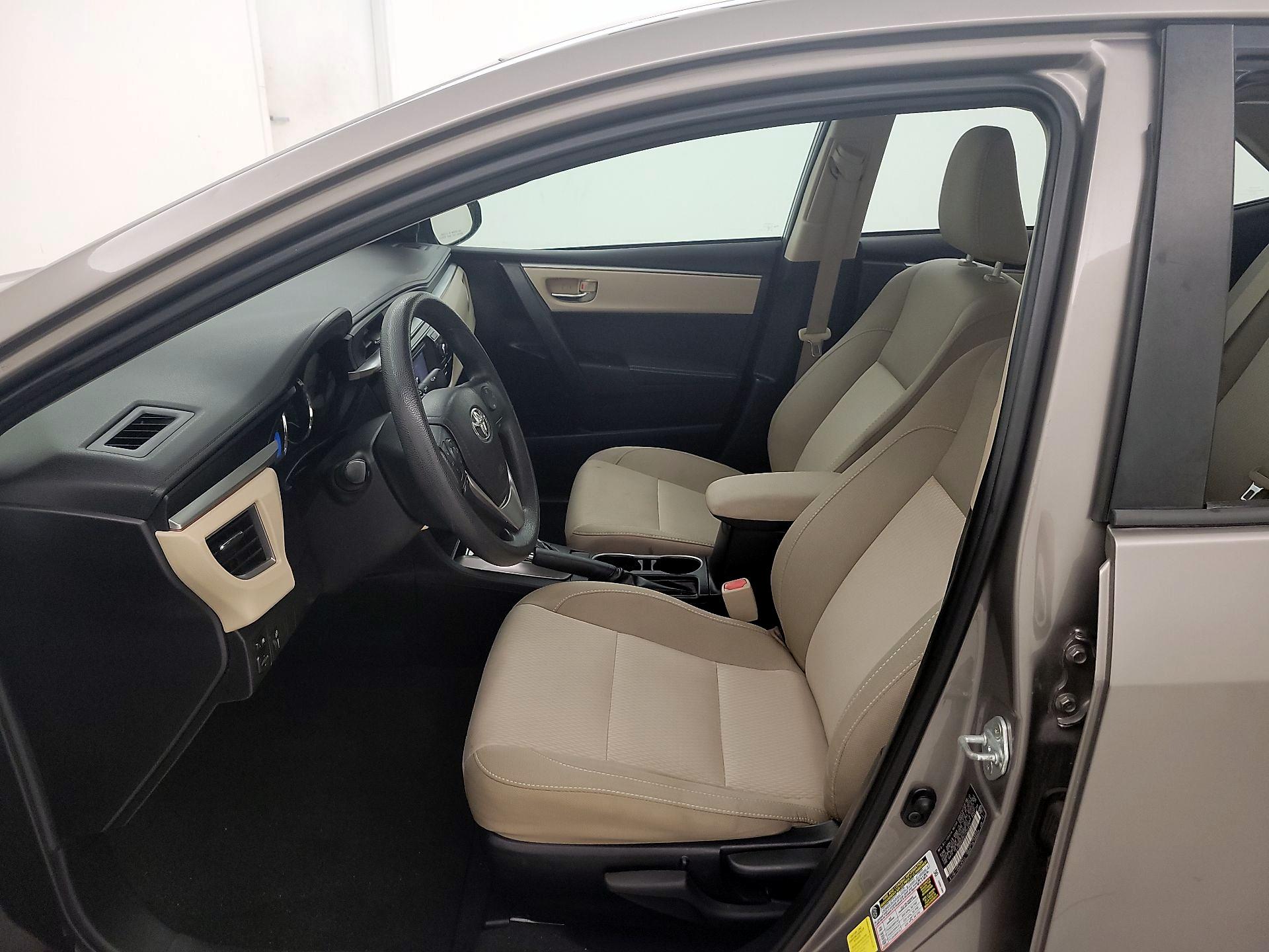 Thumbnail: 2015 Toyota Corolla - 9