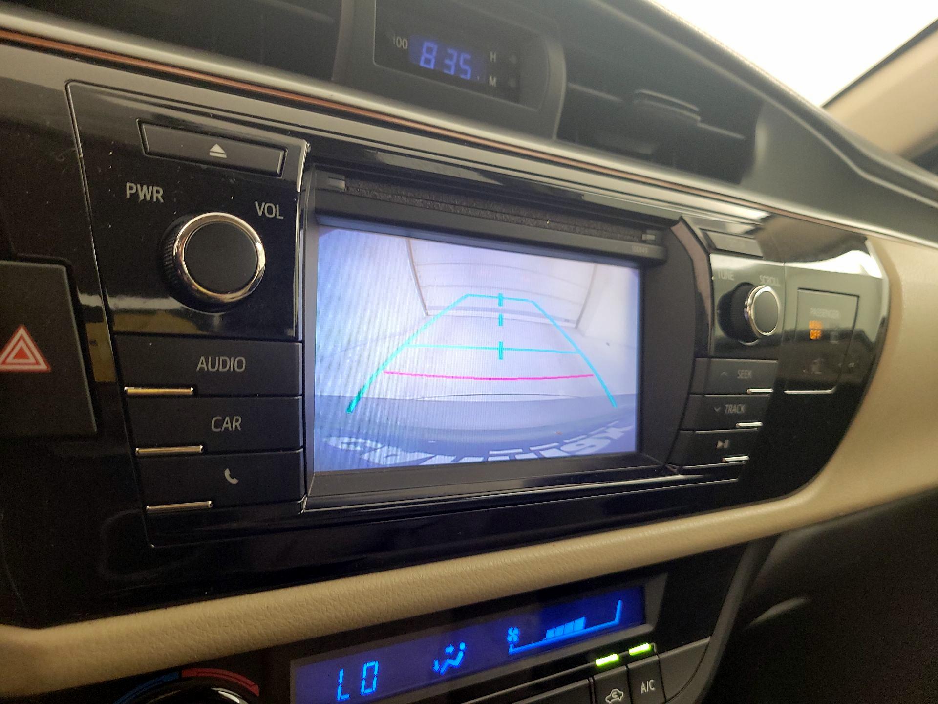 Thumbnail: 2015 Toyota Corolla - 12