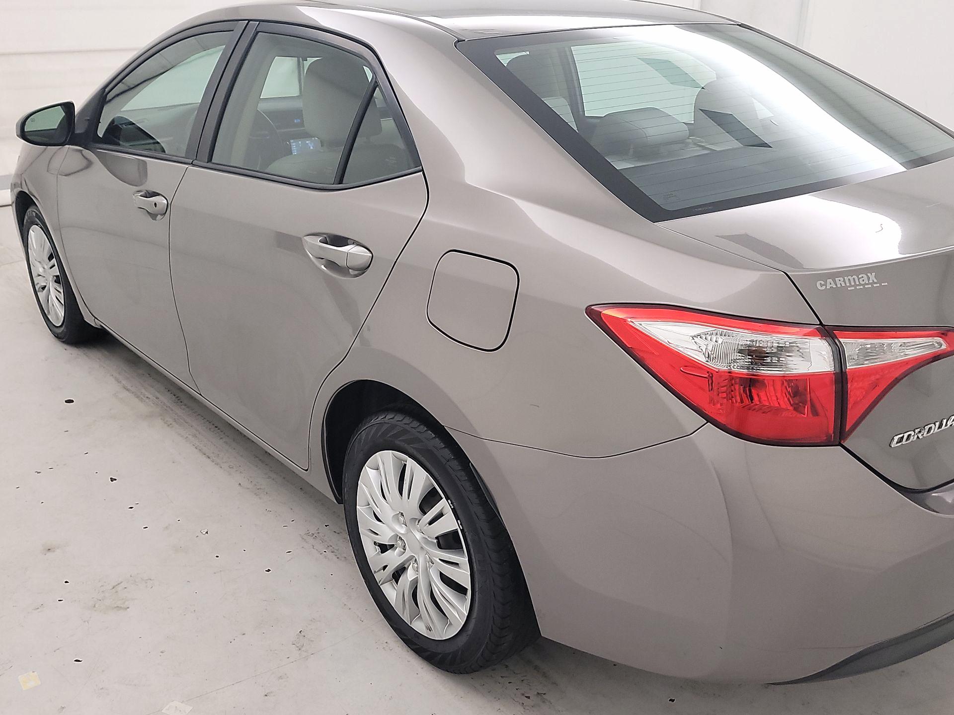 Thumbnail: 2015 Toyota Corolla - 7