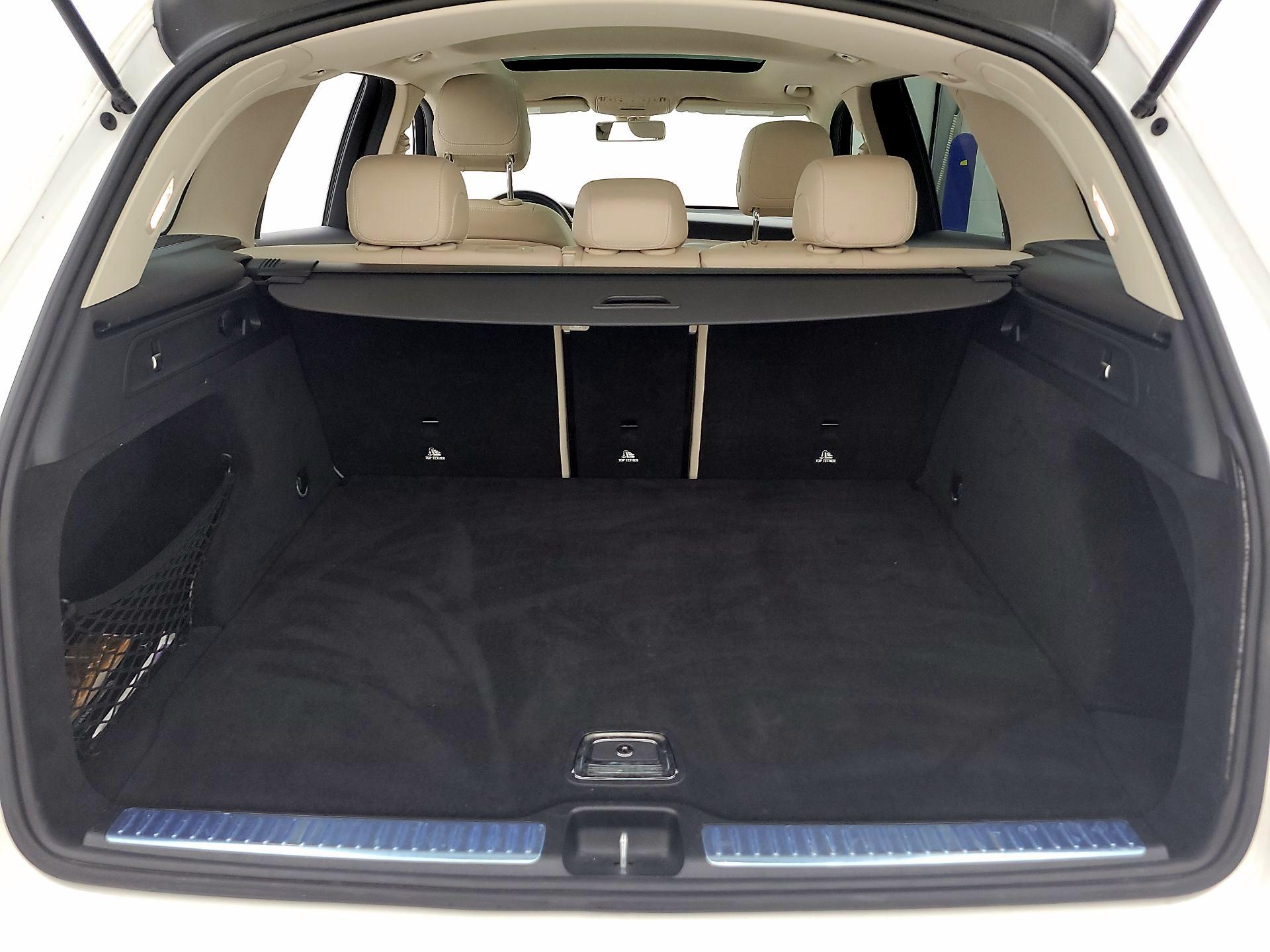 Thumbnail: 2020 Mercedes-Benz GLC - 20