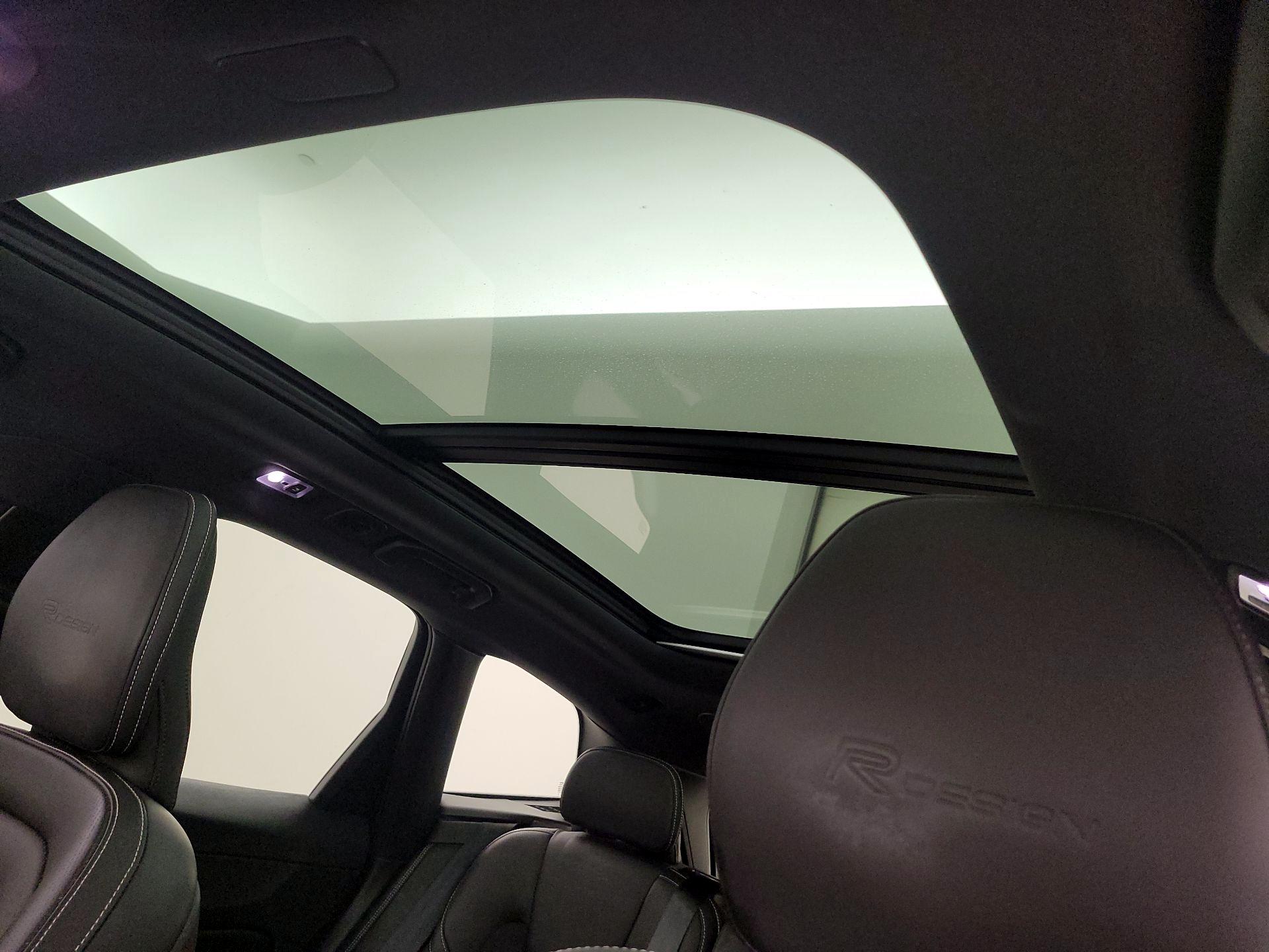 Thumbnail: 2019 Volvo XC60 - 20