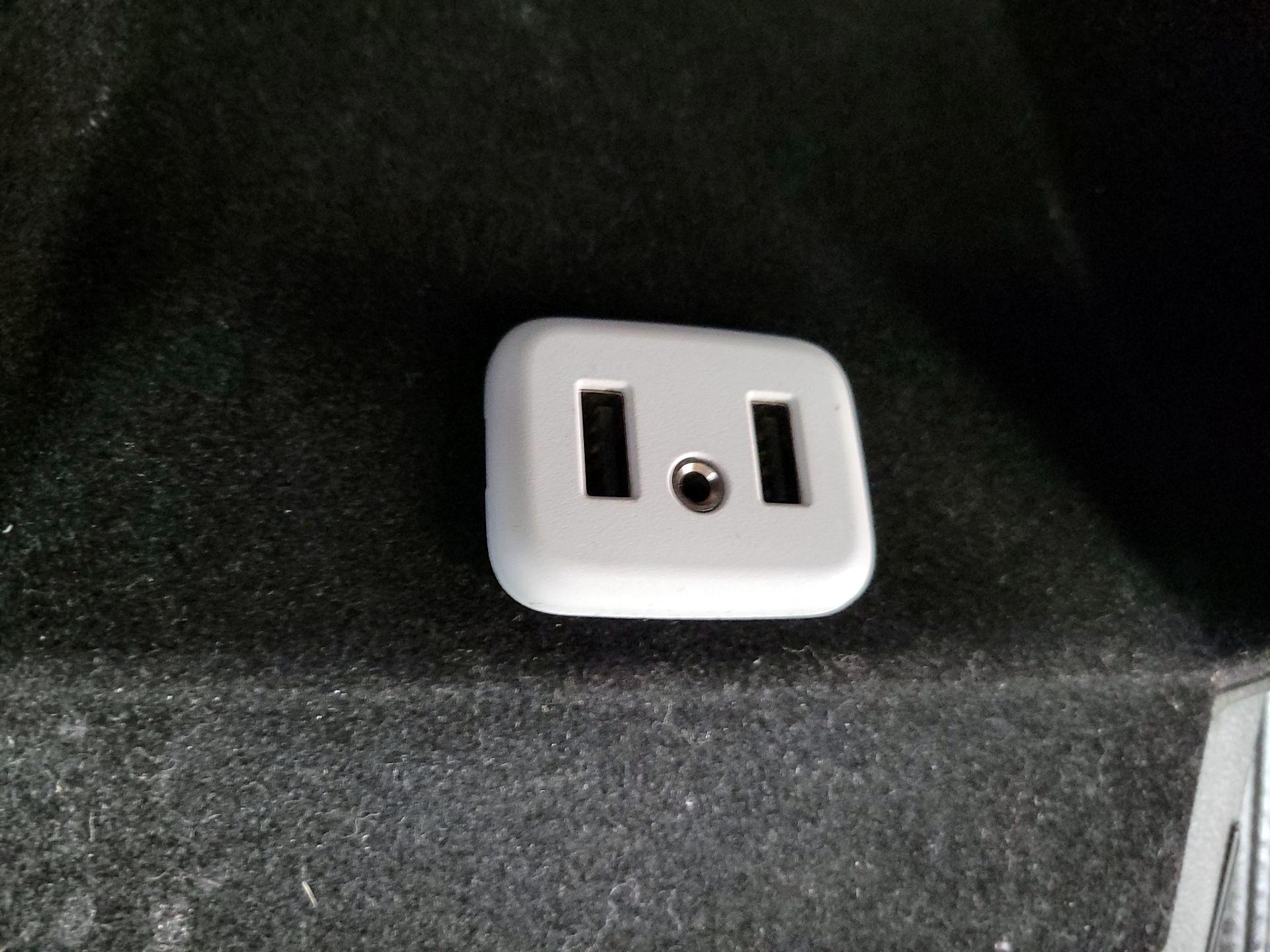 Thumbnail: 2019 Cadillac XT5 - 16