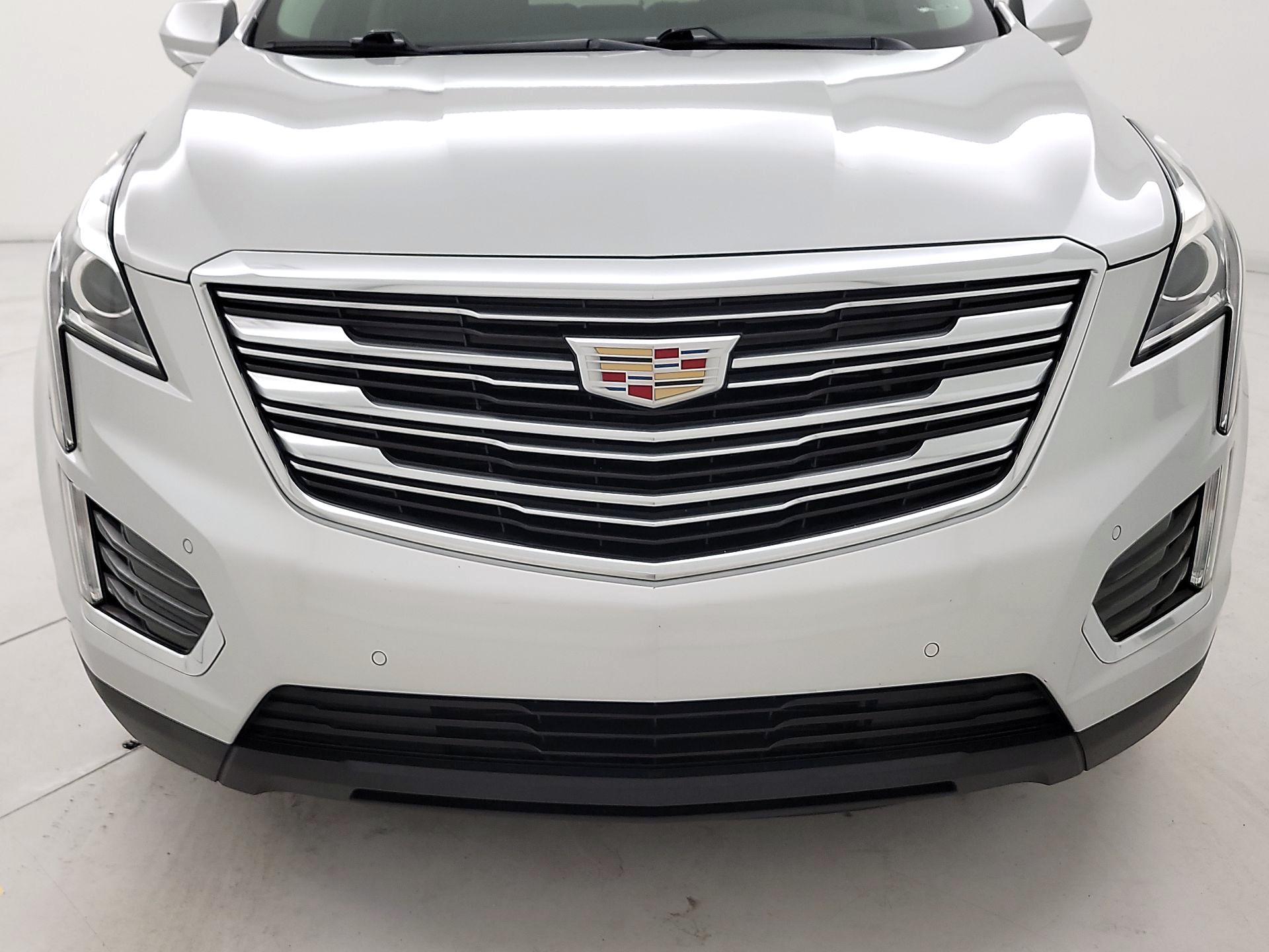 Thumbnail: 2019 Cadillac XT5 - 2