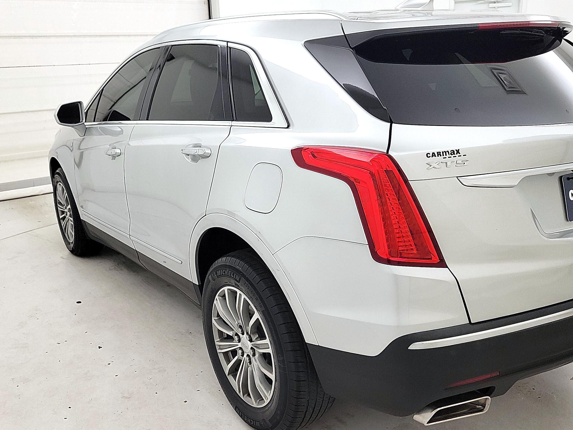 Thumbnail: 2019 Cadillac XT5 - 7