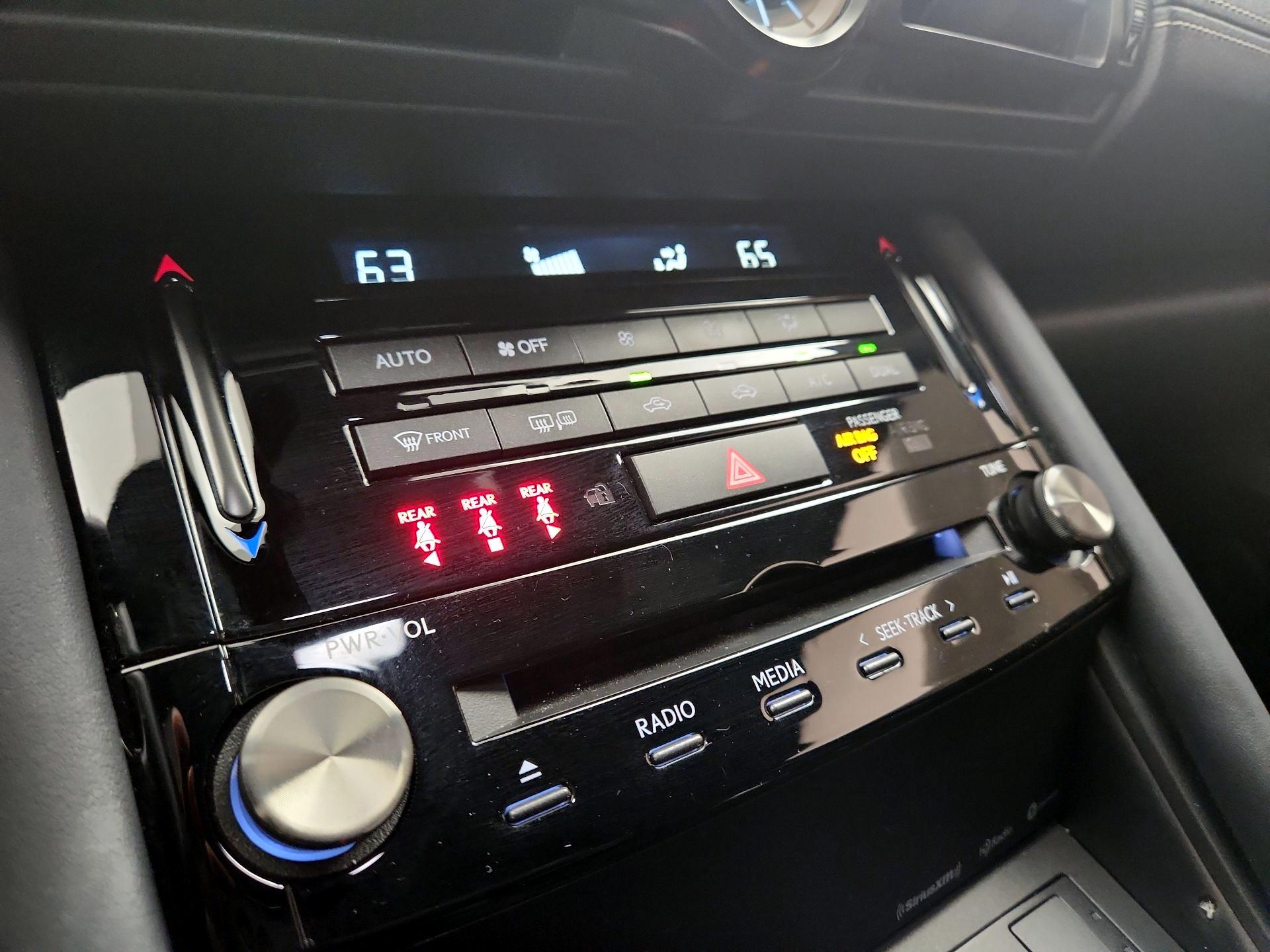 Thumbnail: 2024 Lexus IS - 16