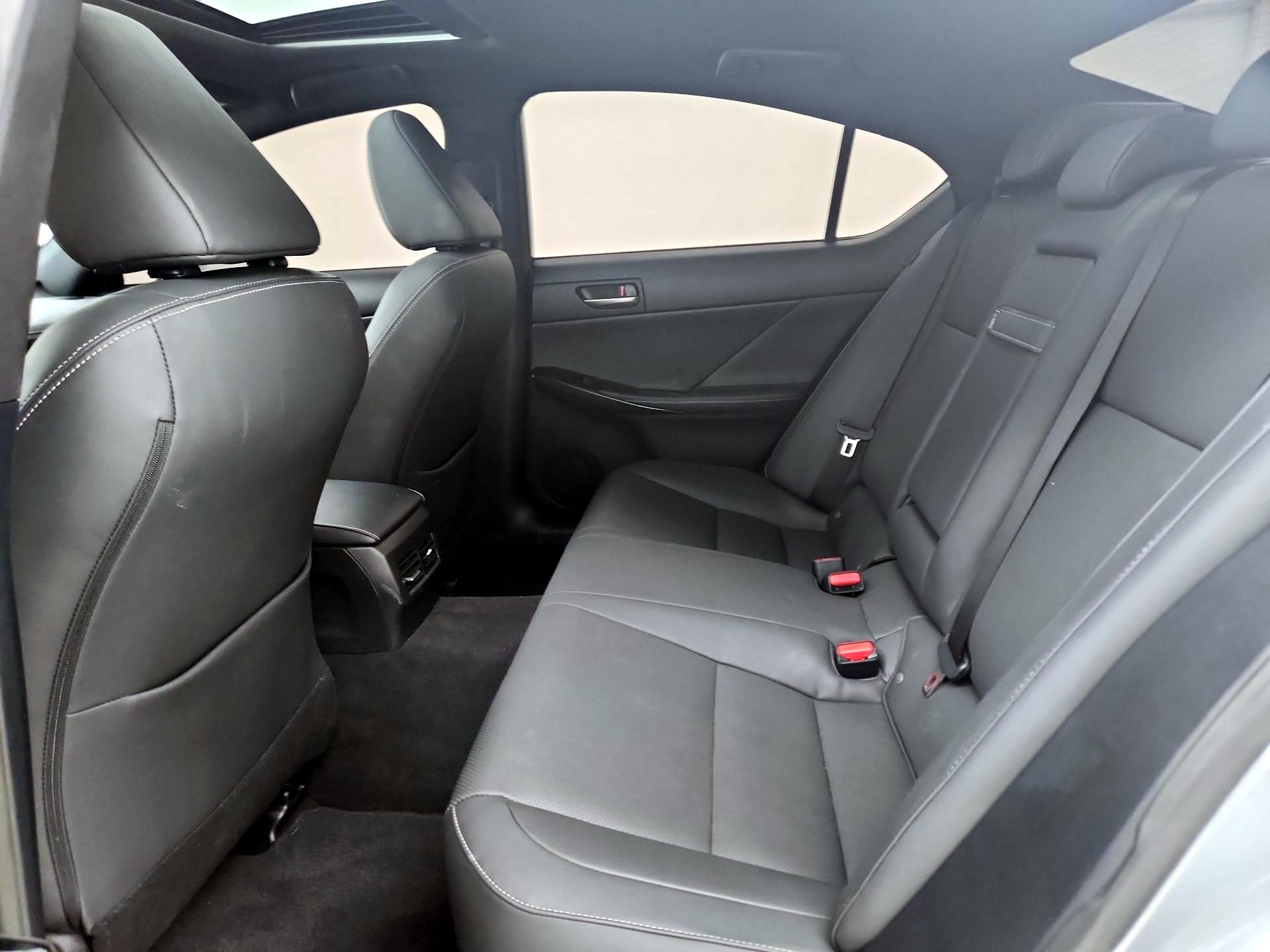 Thumbnail: 2024 Lexus IS - 19