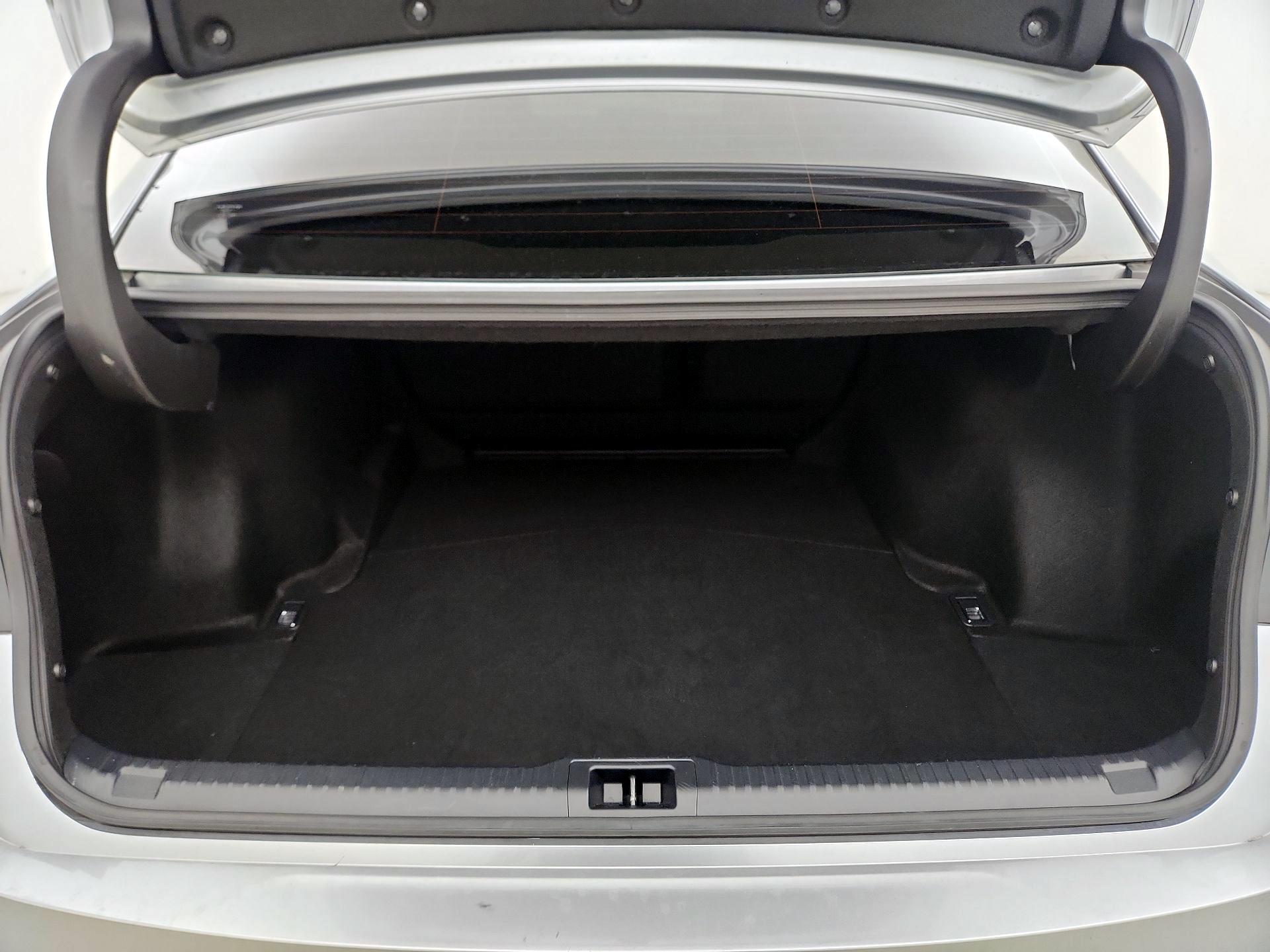 Thumbnail: 2024 Lexus IS - 20