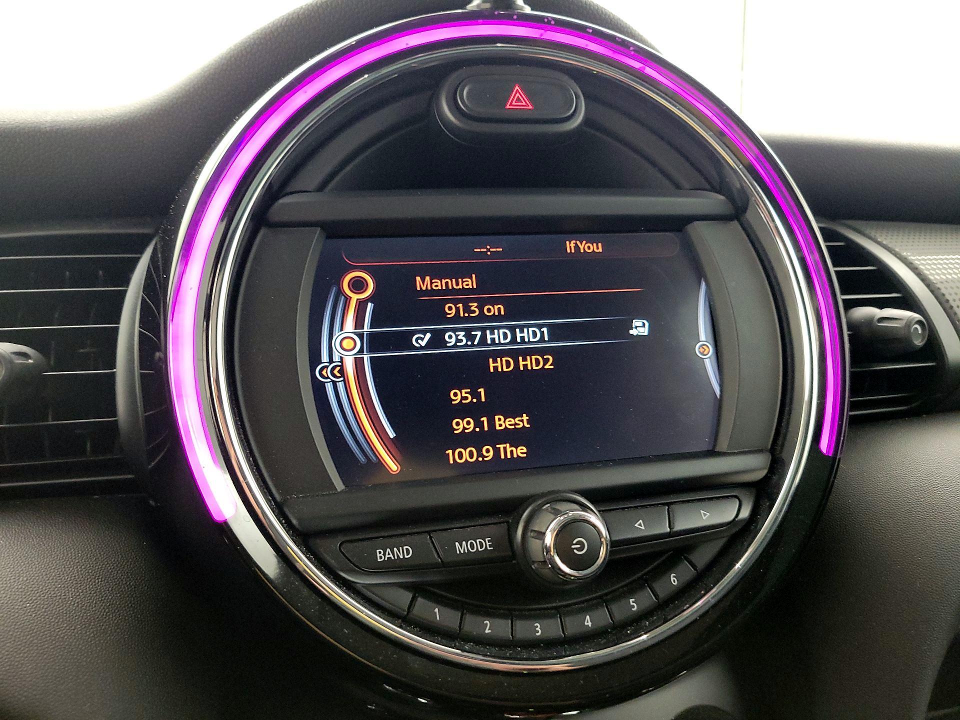 Thumbnail: 2016 MINI Cooper Hardtop - 12