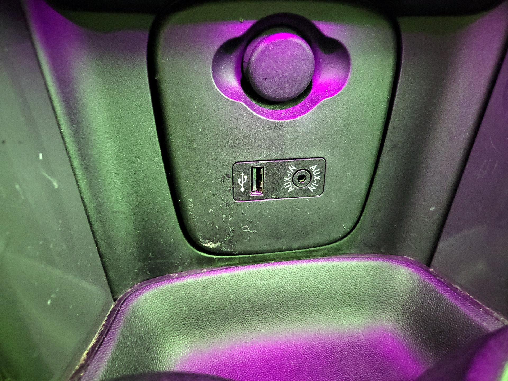 Thumbnail: 2016 MINI Cooper Hardtop - 15