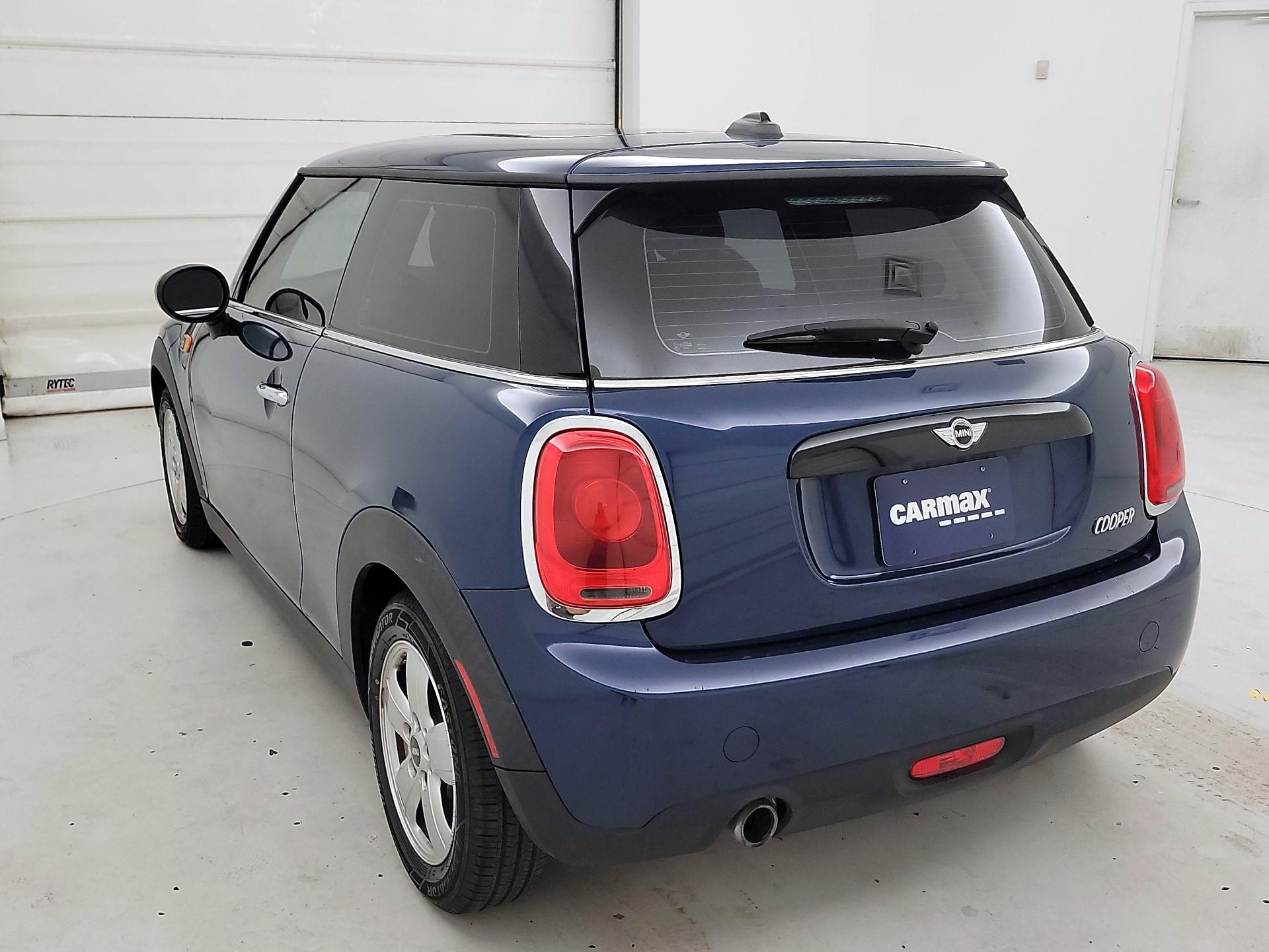 Thumbnail: 2016 MINI Cooper Hardtop - 7