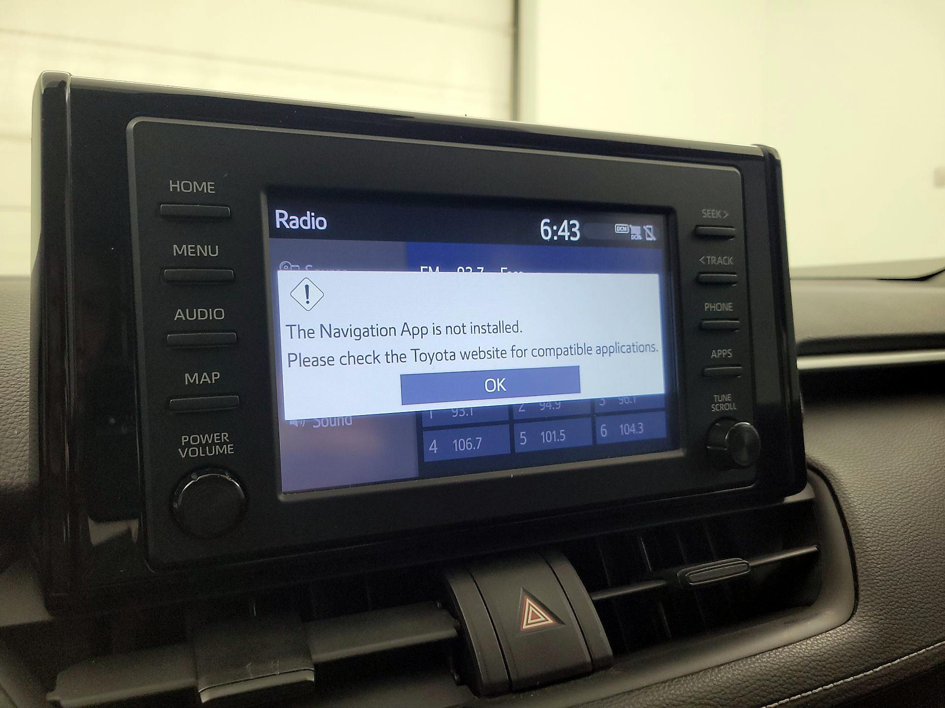 Thumbnail: 2019 Toyota RAV4 - 12