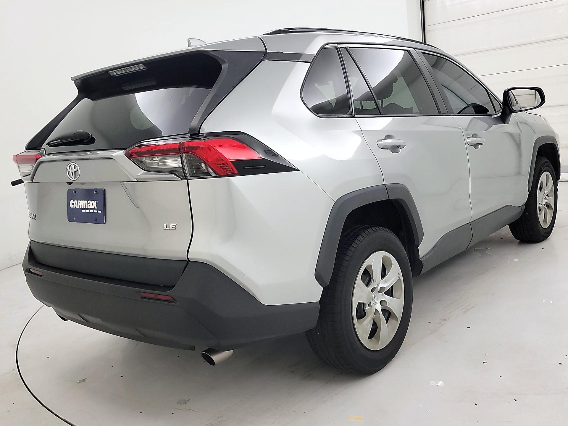 Thumbnail: 2019 Toyota RAV4 - 5
