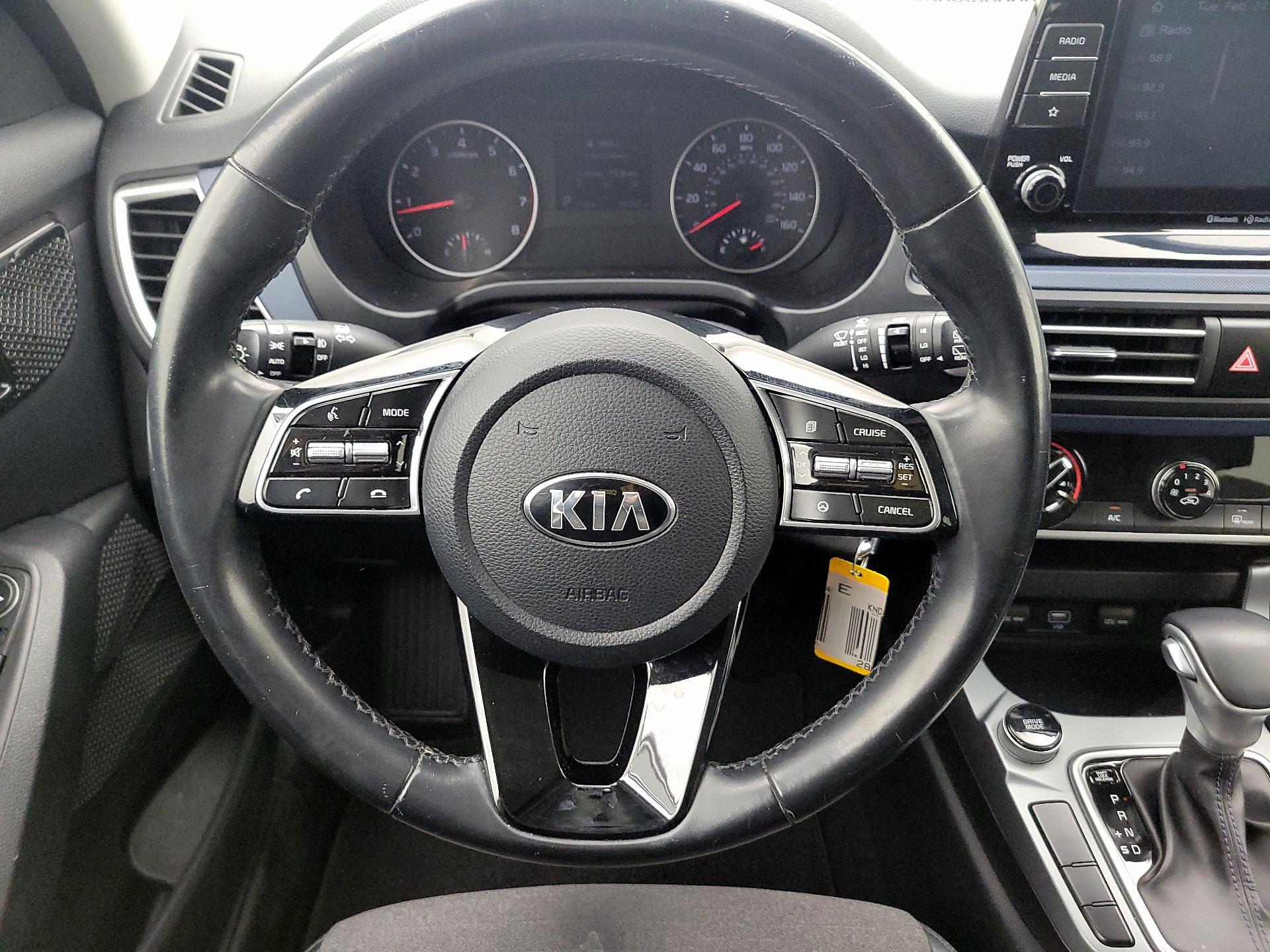 Thumbnail: 2021 Kia Seltos - 10