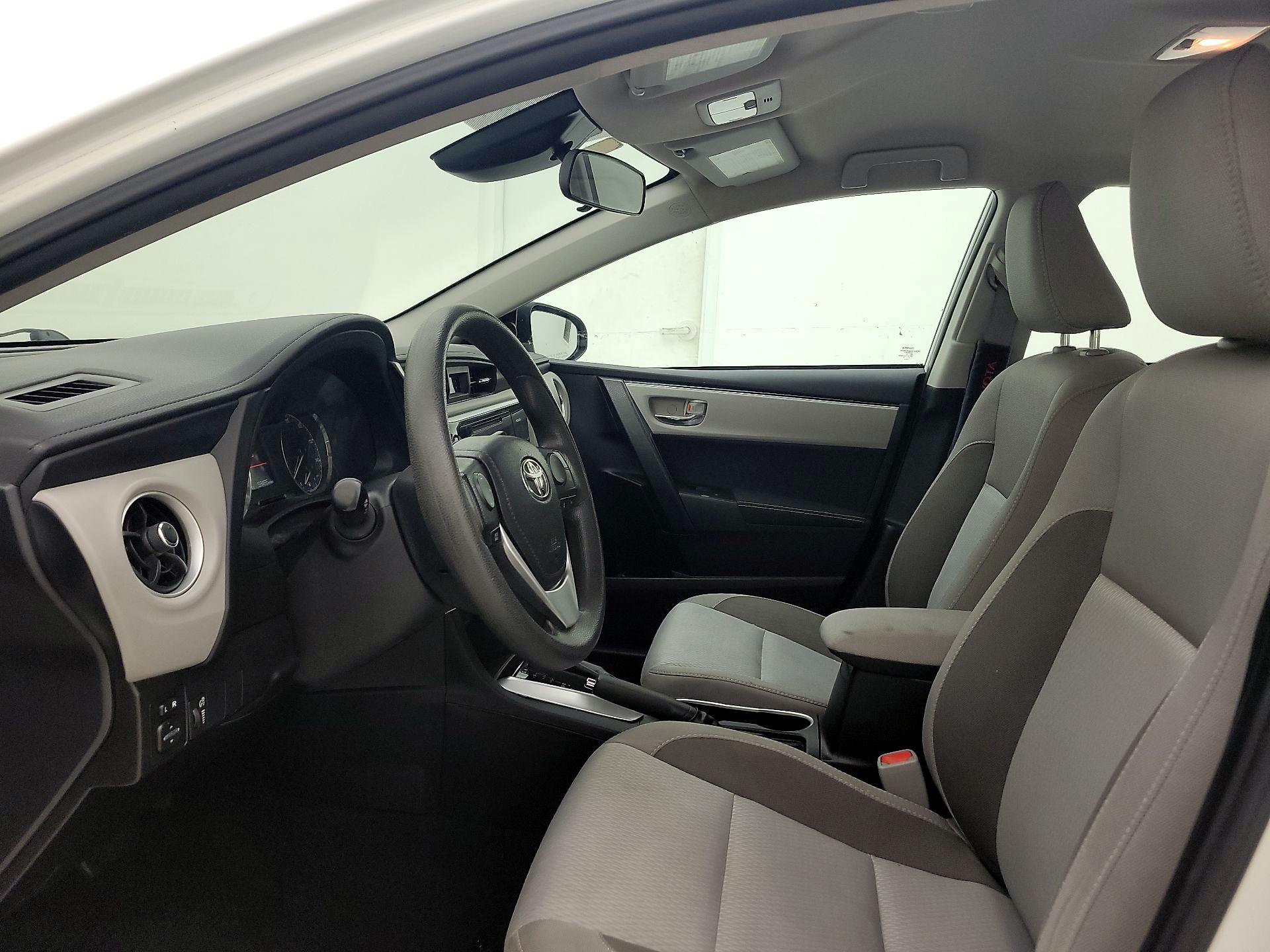 Thumbnail: 2017 Toyota Corolla - 11