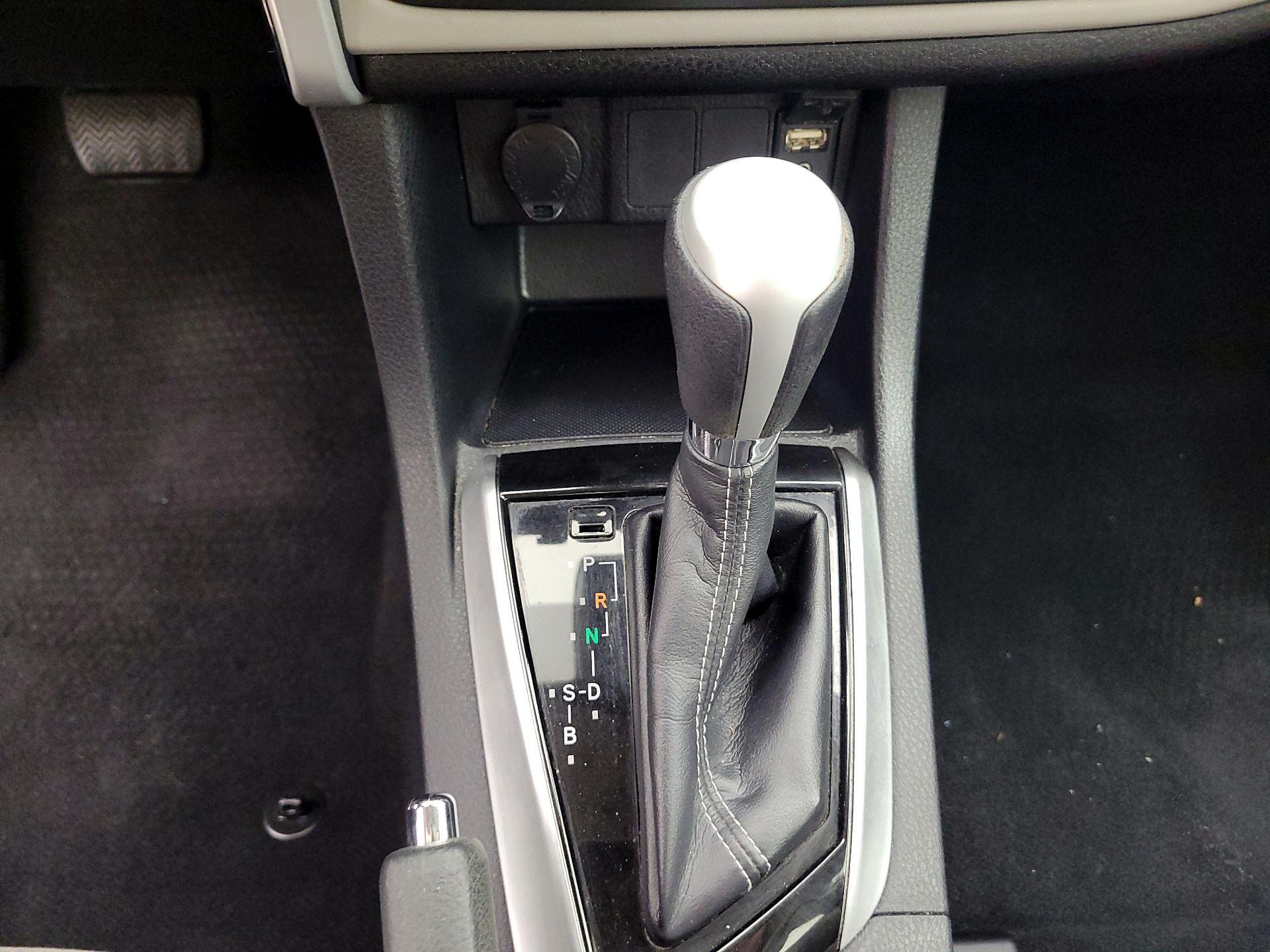 Thumbnail: 2017 Toyota Corolla - 17