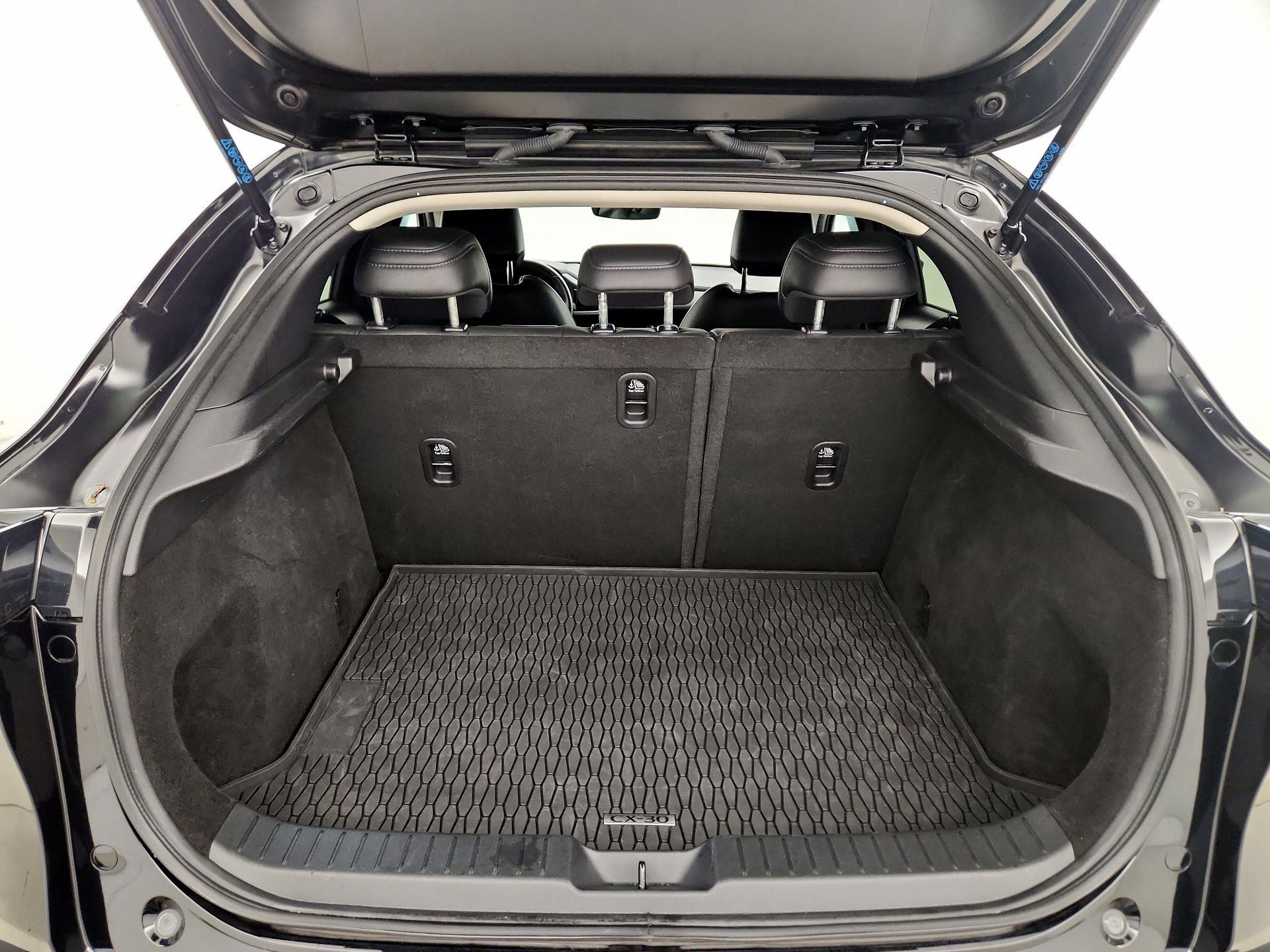 Thumbnail: 2022 Mazda CX-30 - 18