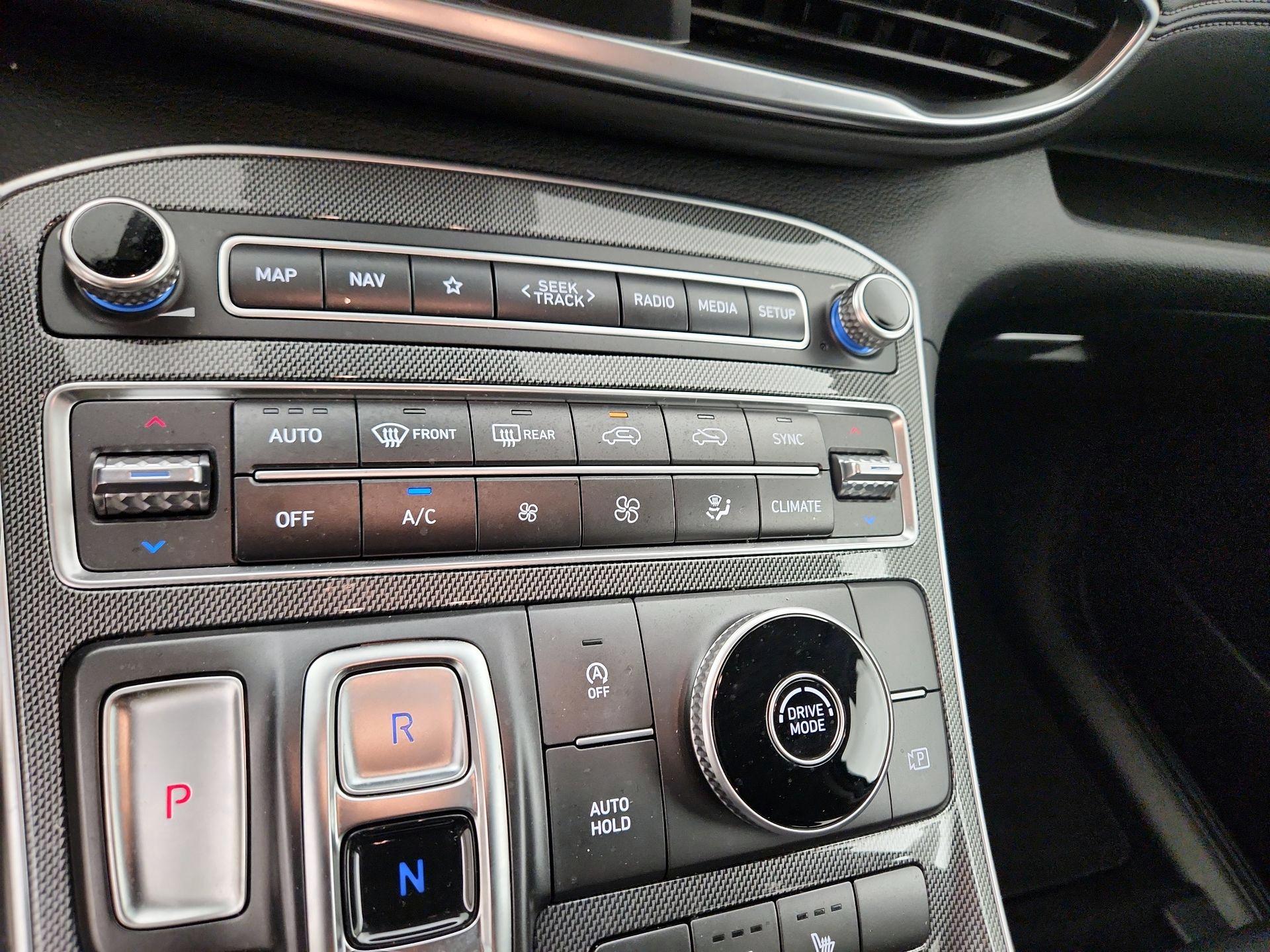 Thumbnail: 2023 Hyundai Santa Fe - 16