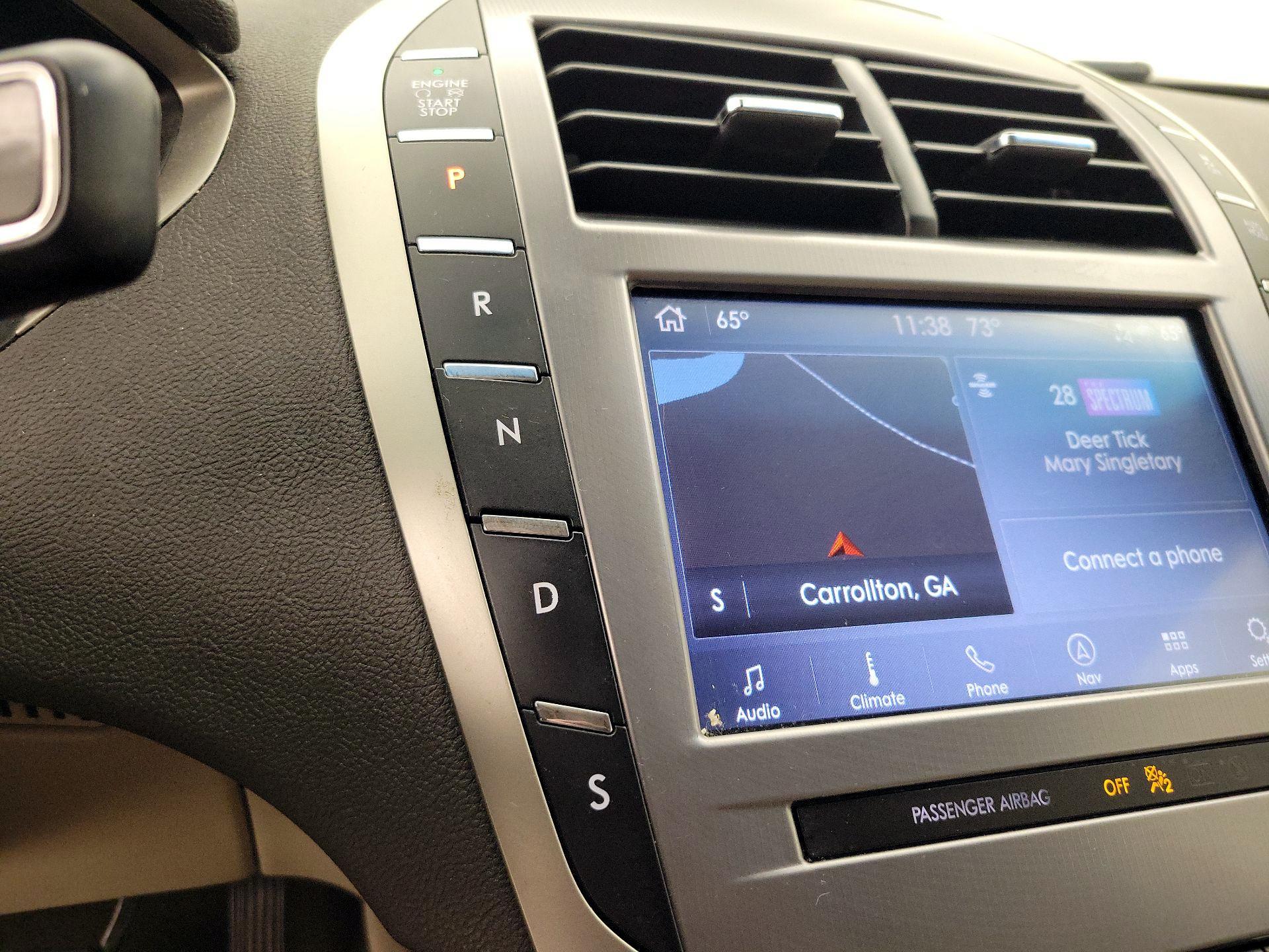 Thumbnail: 2019 Lincoln MKZ - 18