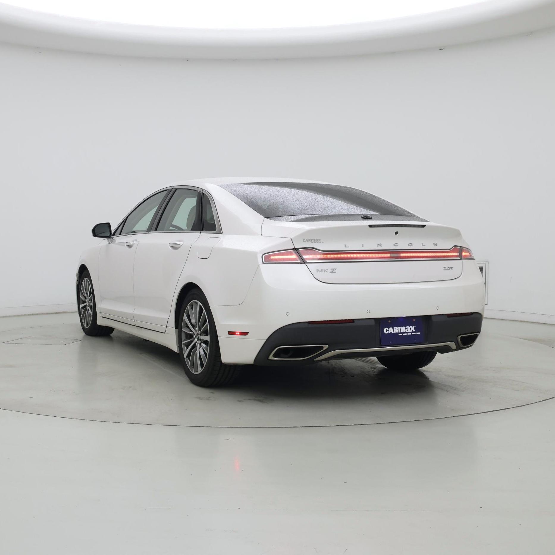 Thumbnail: 2019 Lincoln MKZ - 2