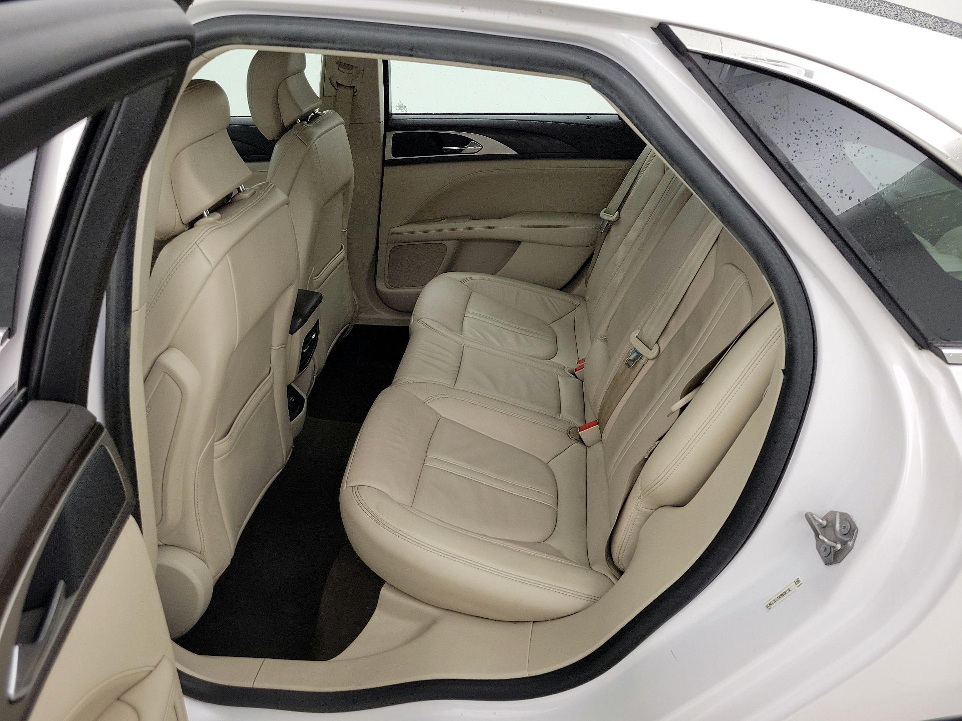 Thumbnail: 2019 Lincoln MKZ - 20