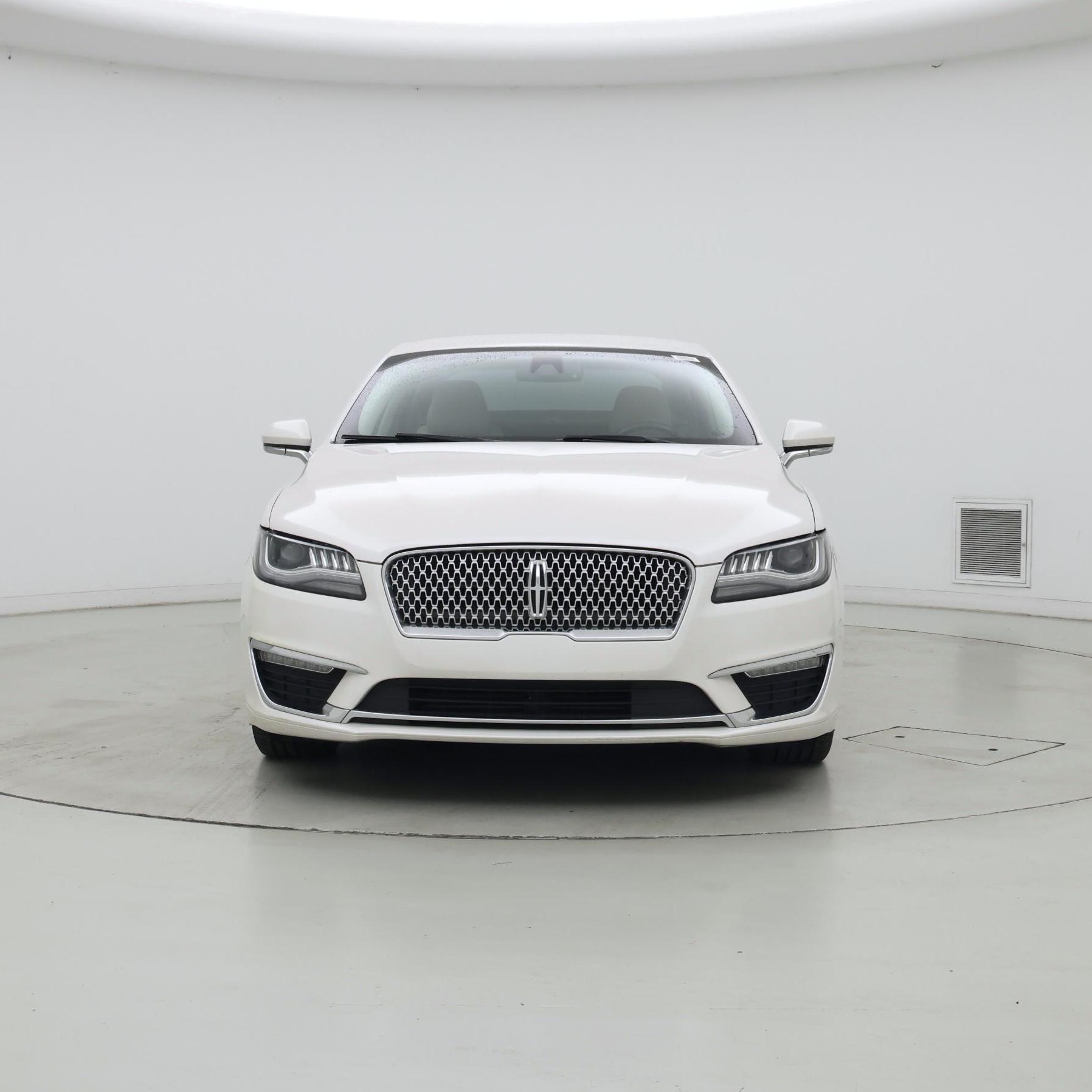 Thumbnail: 2019 Lincoln MKZ - 5