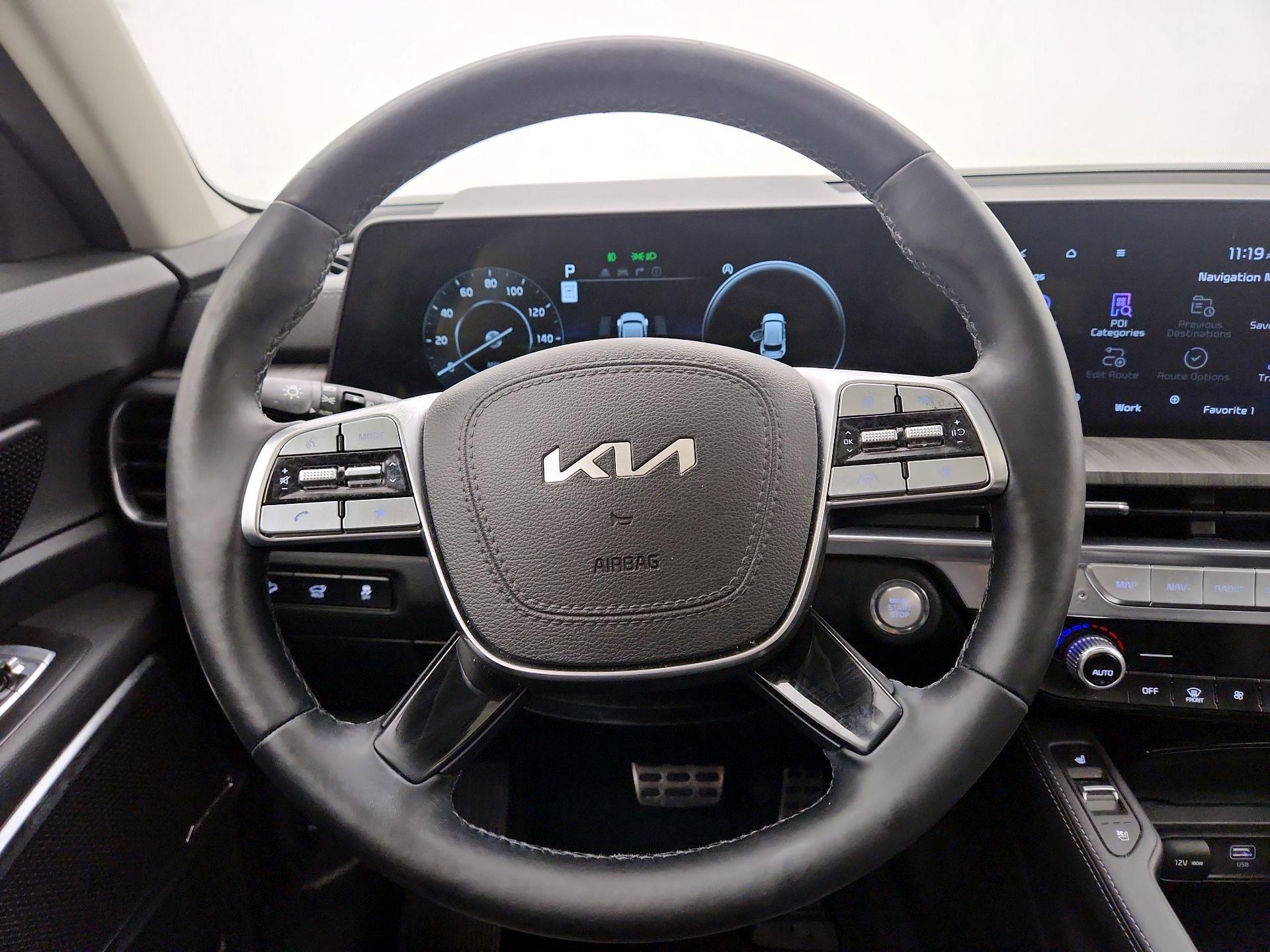 Thumbnail: 2023 Kia Telluride - 10