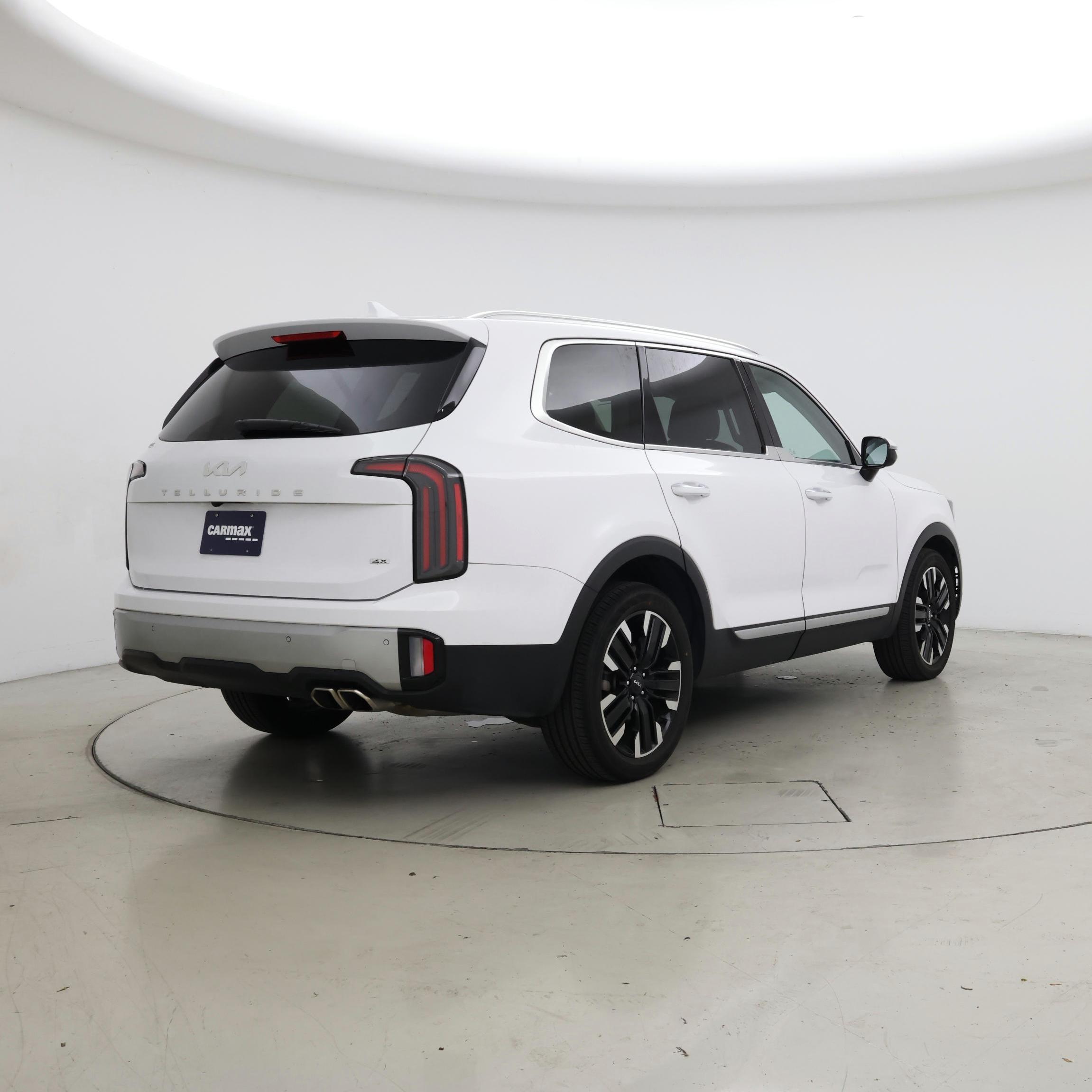 Thumbnail: 2023 Kia Telluride - 8