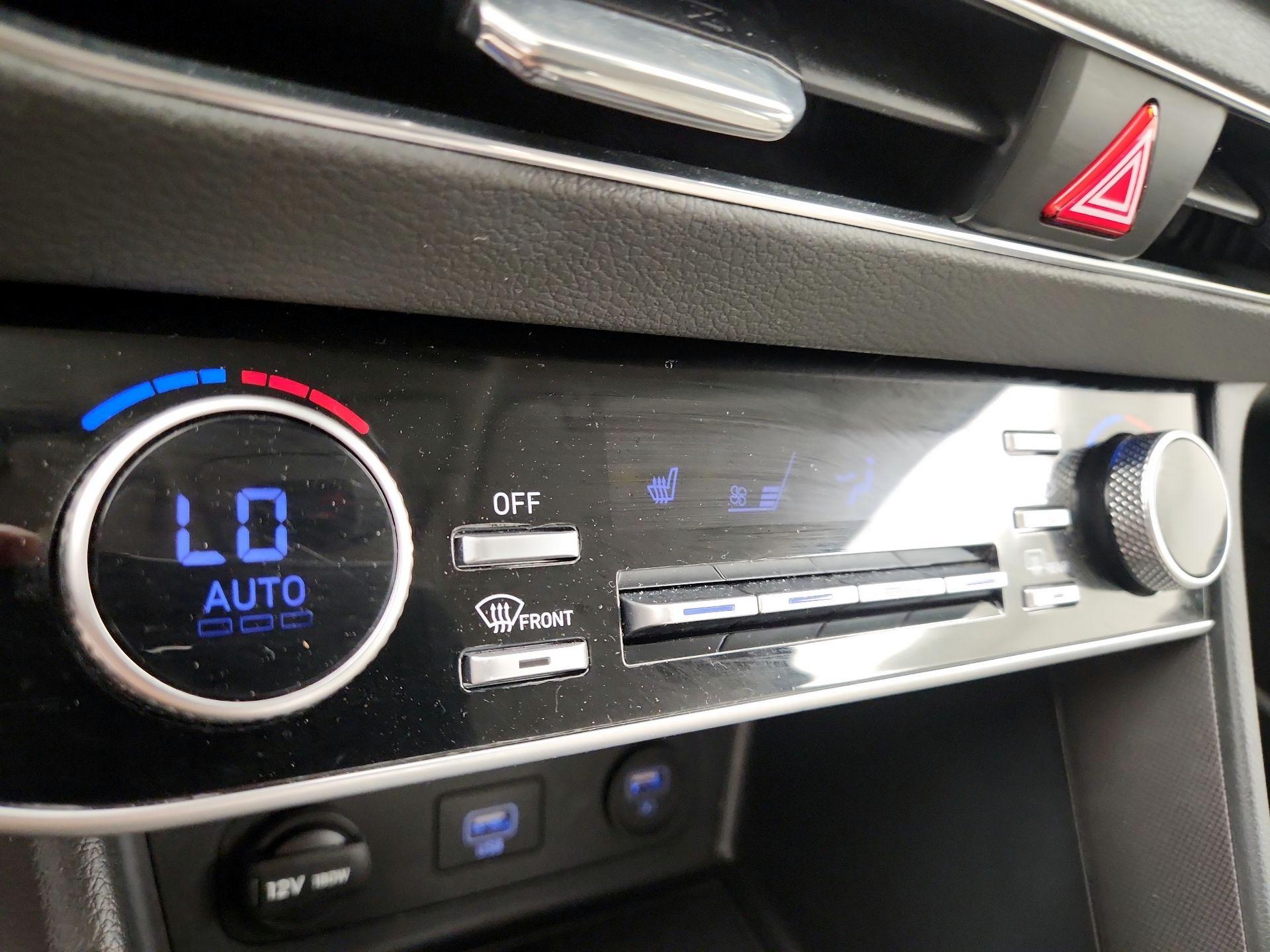 Thumbnail: 2023 Hyundai Sonata - 17