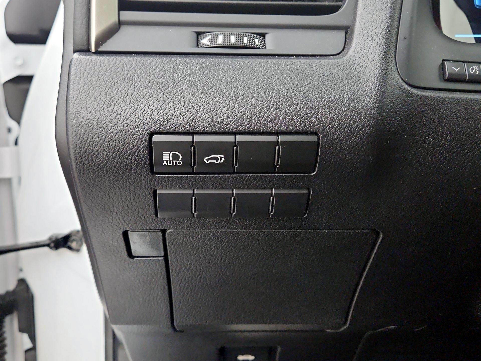 Thumbnail: 2021 Lexus RX - 13