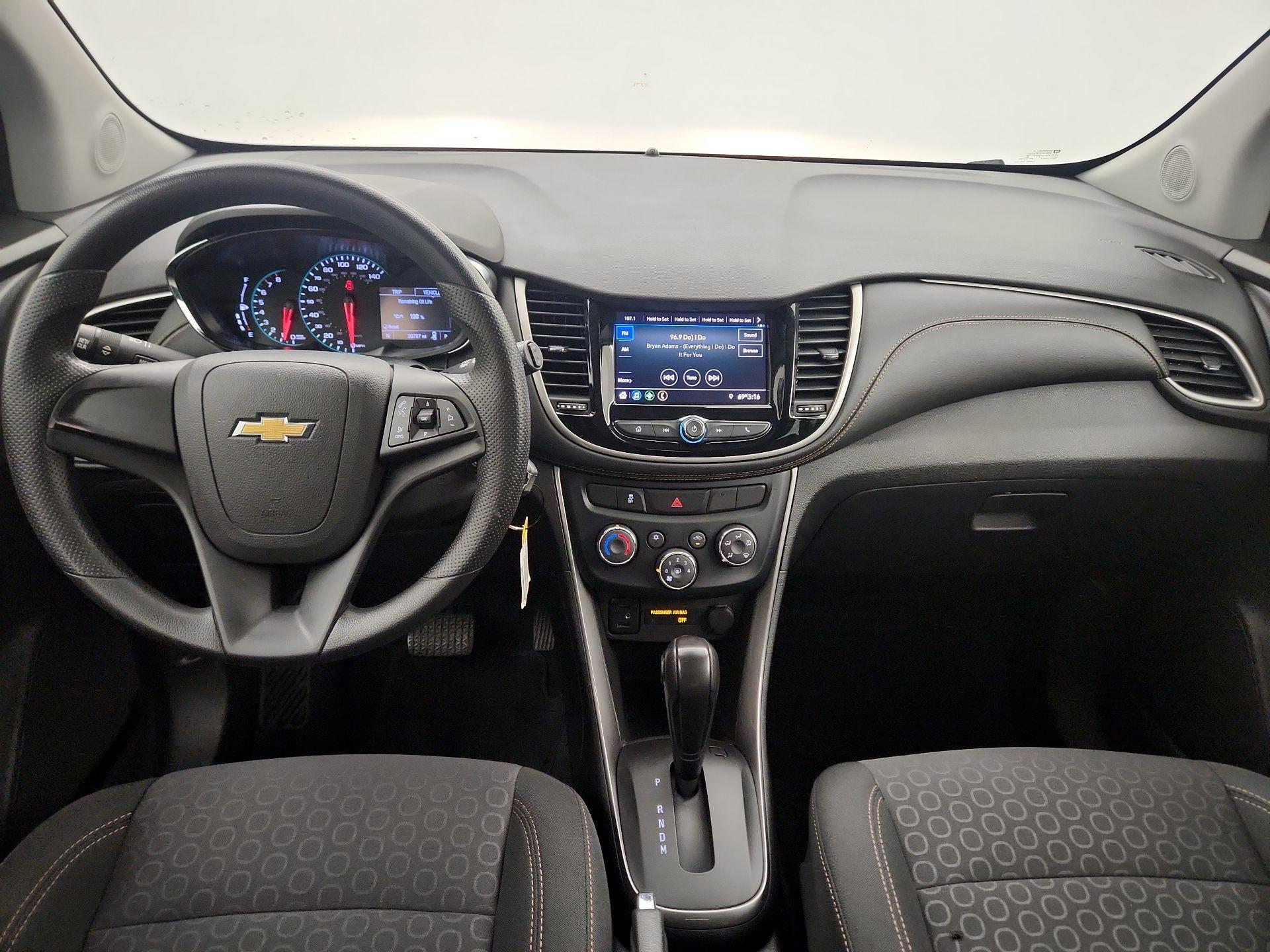 Thumbnail: 2020 Chevrolet Trax - 9