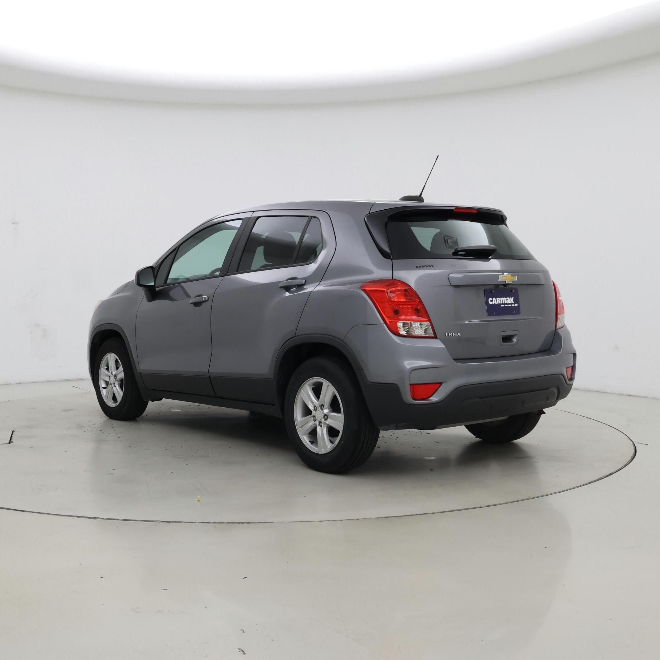 Thumbnail: 2020 Chevrolet Trax - 2