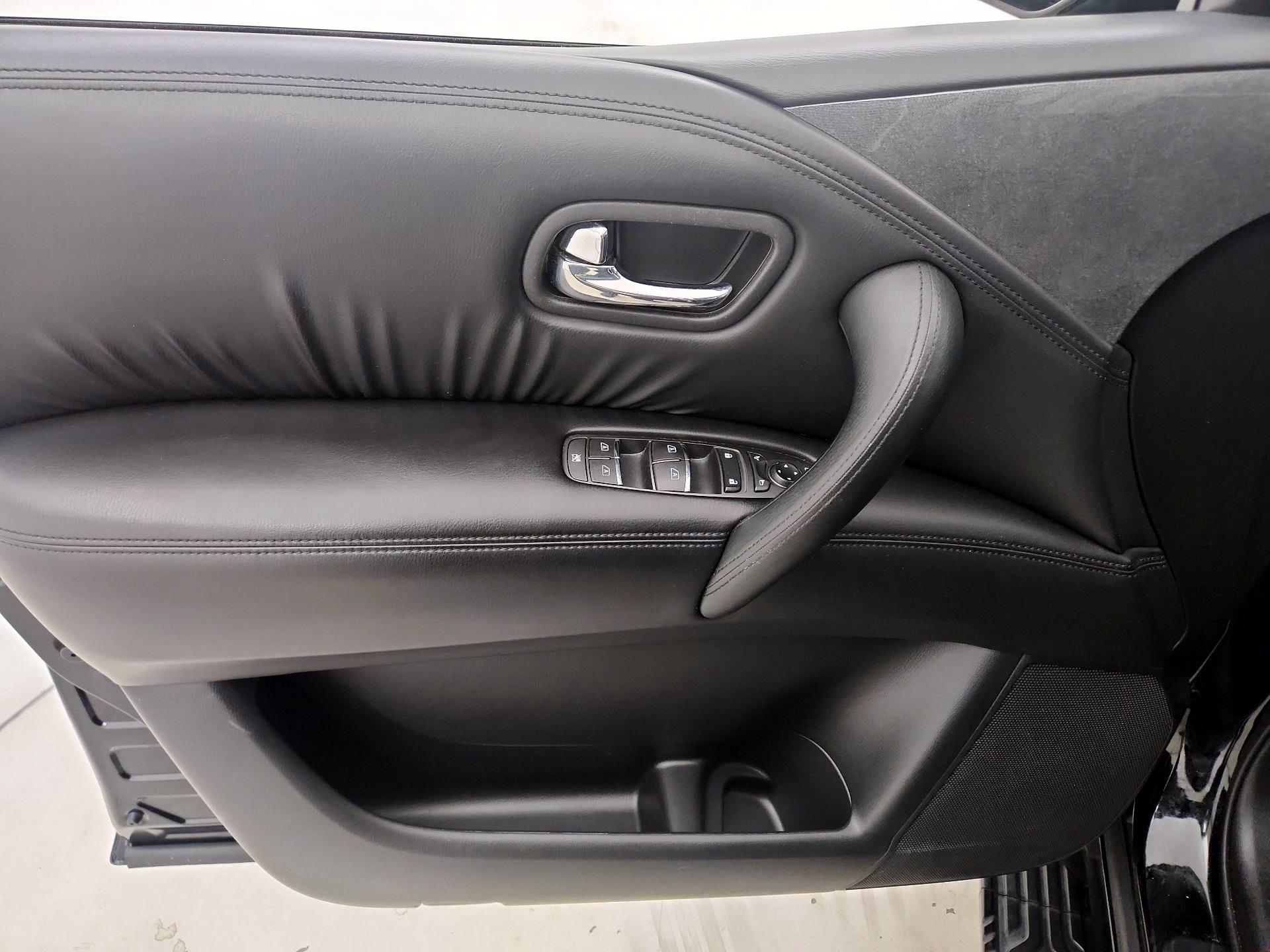 Thumbnail: 2021 Nissan Armada - 12