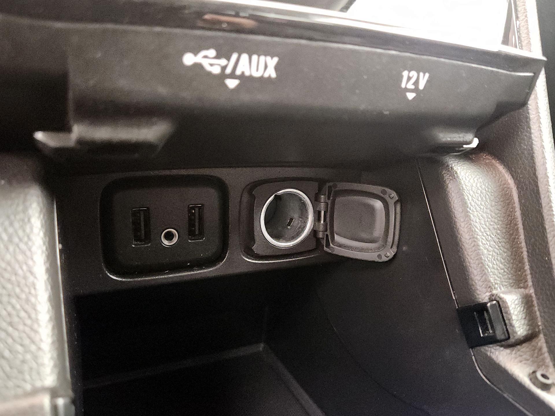 Thumbnail: 2019 Buick Encore - 19