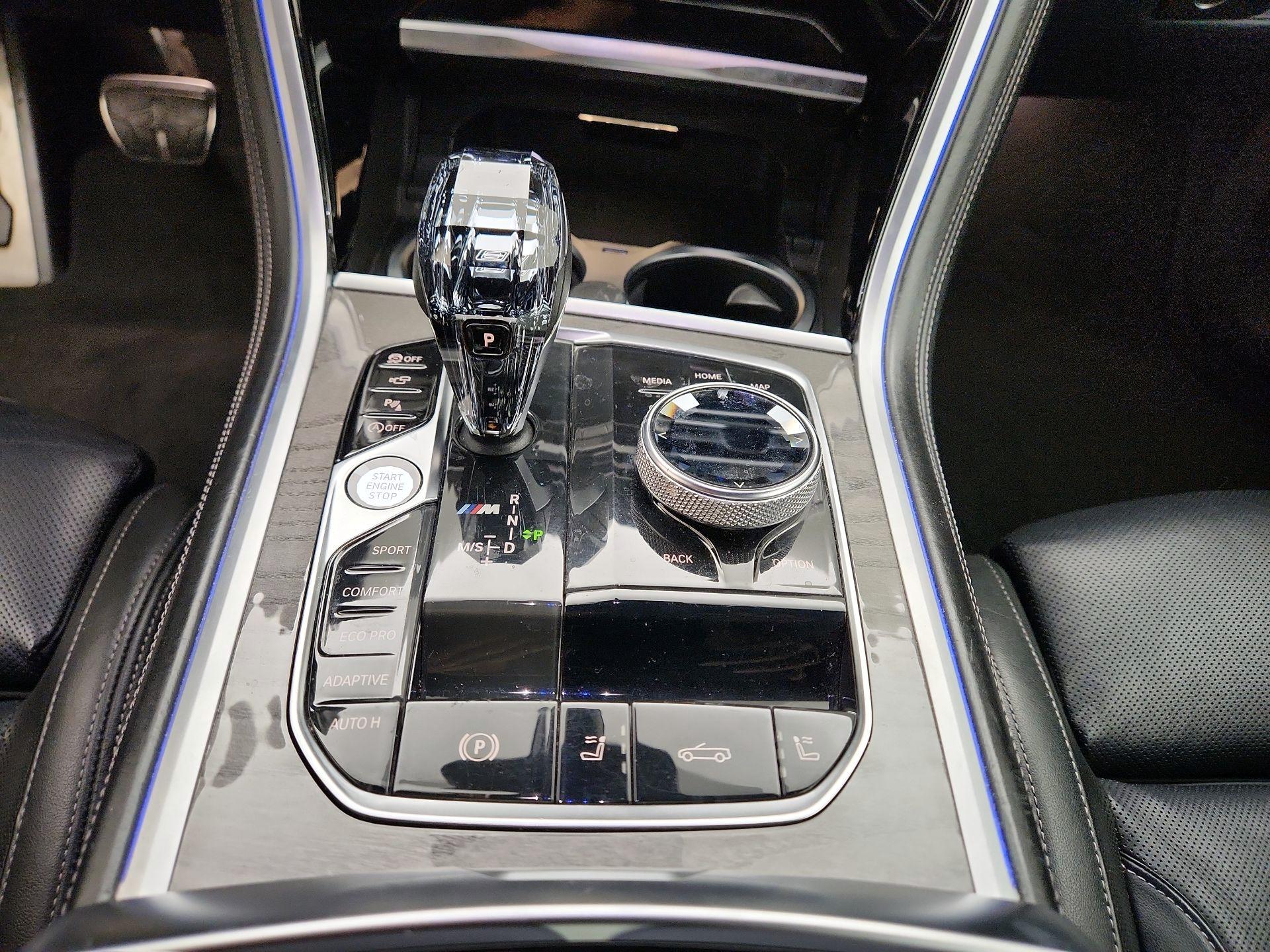 Thumbnail: 2019 BMW 8 Series - 18