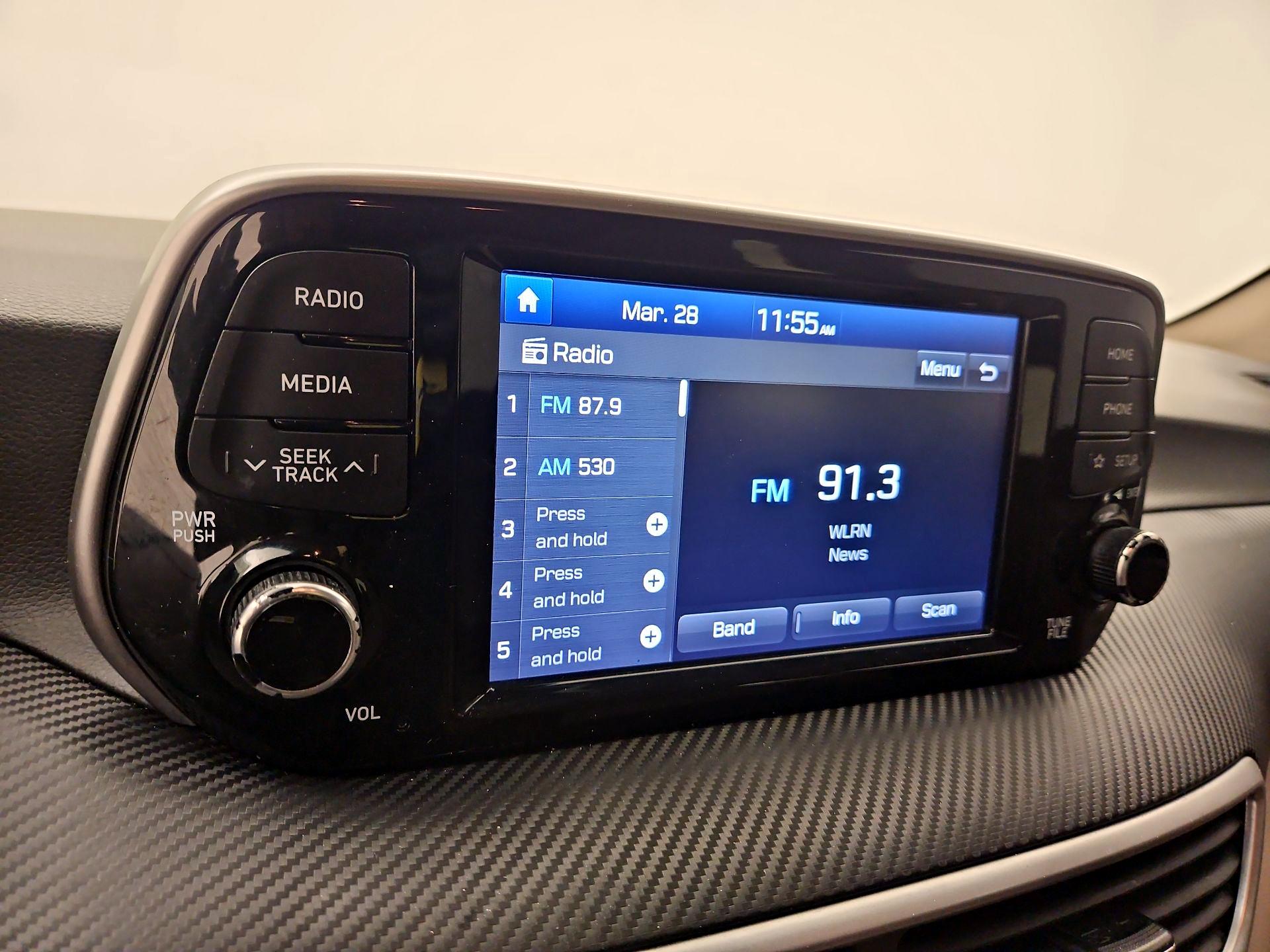 Thumbnail: 2019 Hyundai Tucson - 15